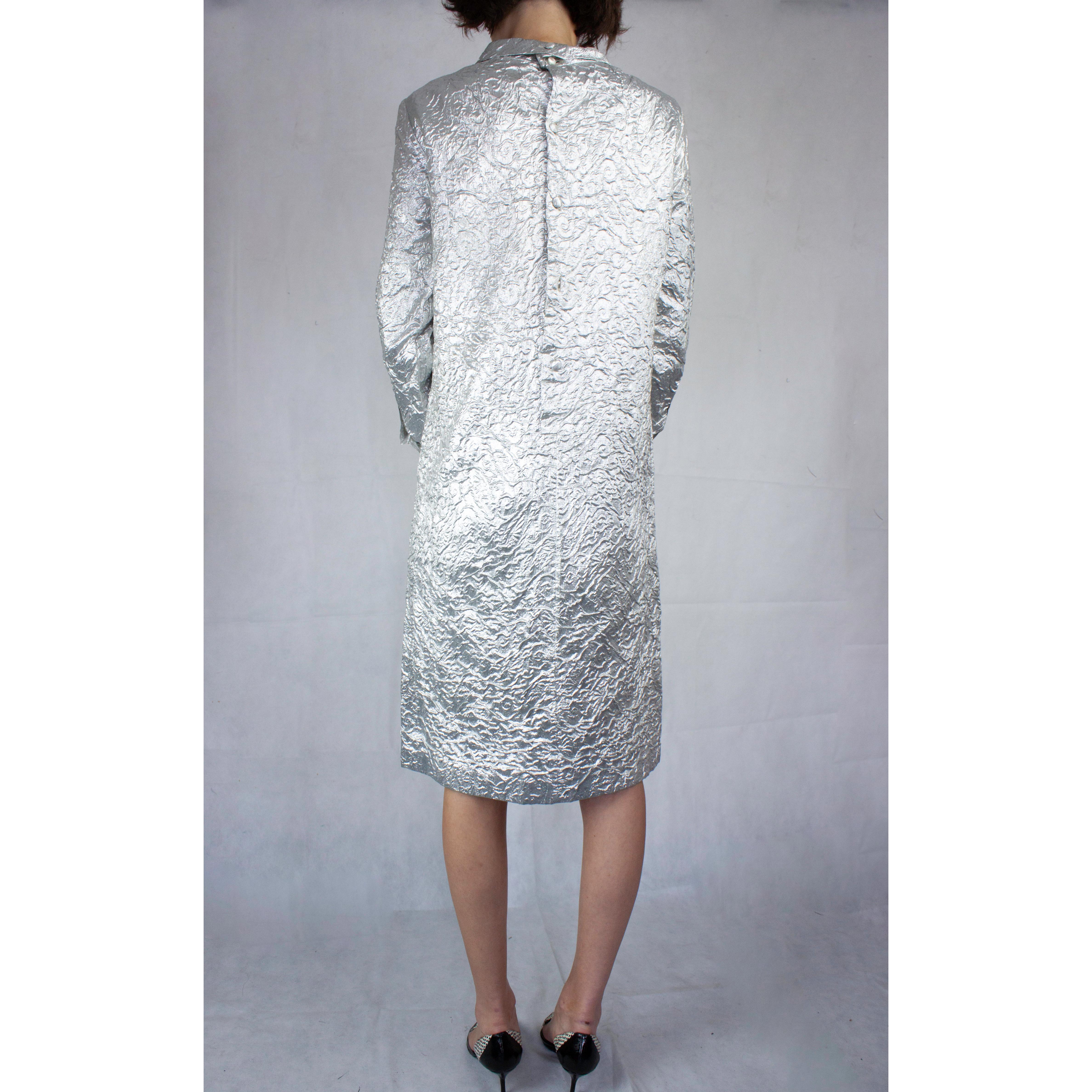 Rare Christian Dior crushed metallic shift evening dress. circa 1960s In Good Condition In London, GB