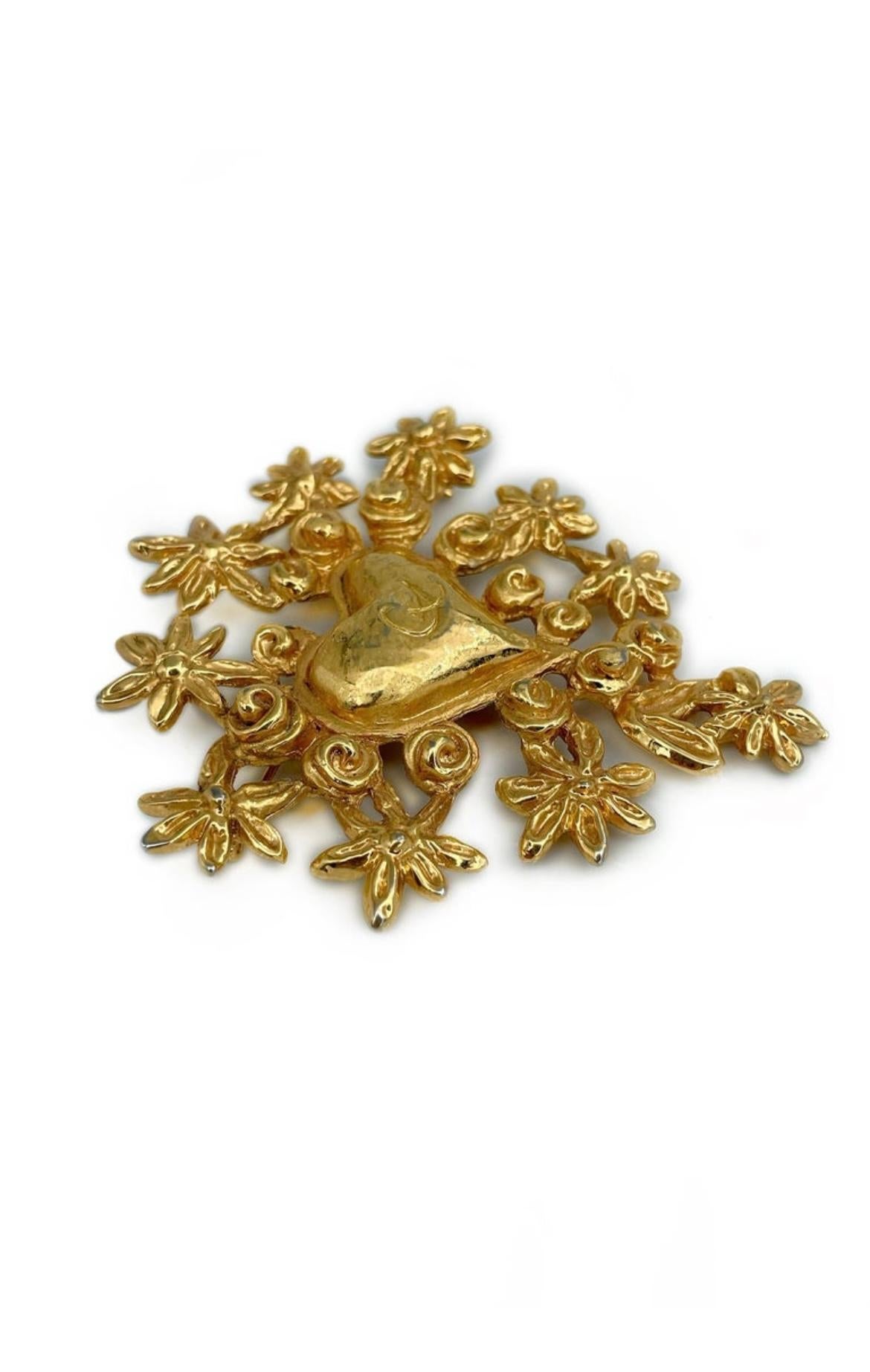 Rare broche vintage CHRISTIAN LACROIX « Noel 93 » en forme de cœur avec signature Excellent état - En vente à PARIS, FR