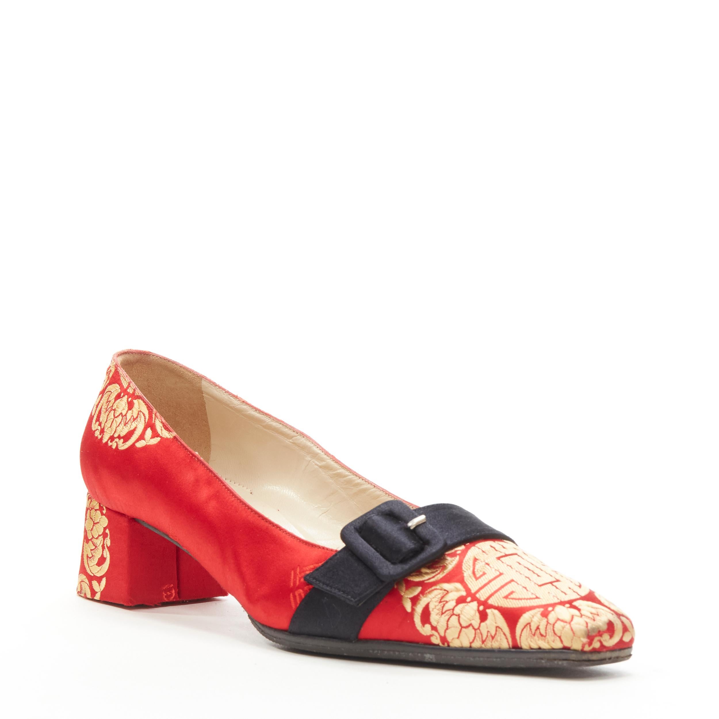 rare CHRISTIAN LOUBOUTIN red gold oriental chinoiserie block heel pump EU36.5 
Reference: ANWU/A00171 
Brand: Christian Louboutin 
Material: Fabric 
Color: Red 
Pattern: Oriental 
Extra Detail: Please note this model is from before 2010 and the sole
