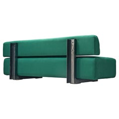 Seltenes Christophe Gevers-Sofa aus grünem Stoff und Stahl