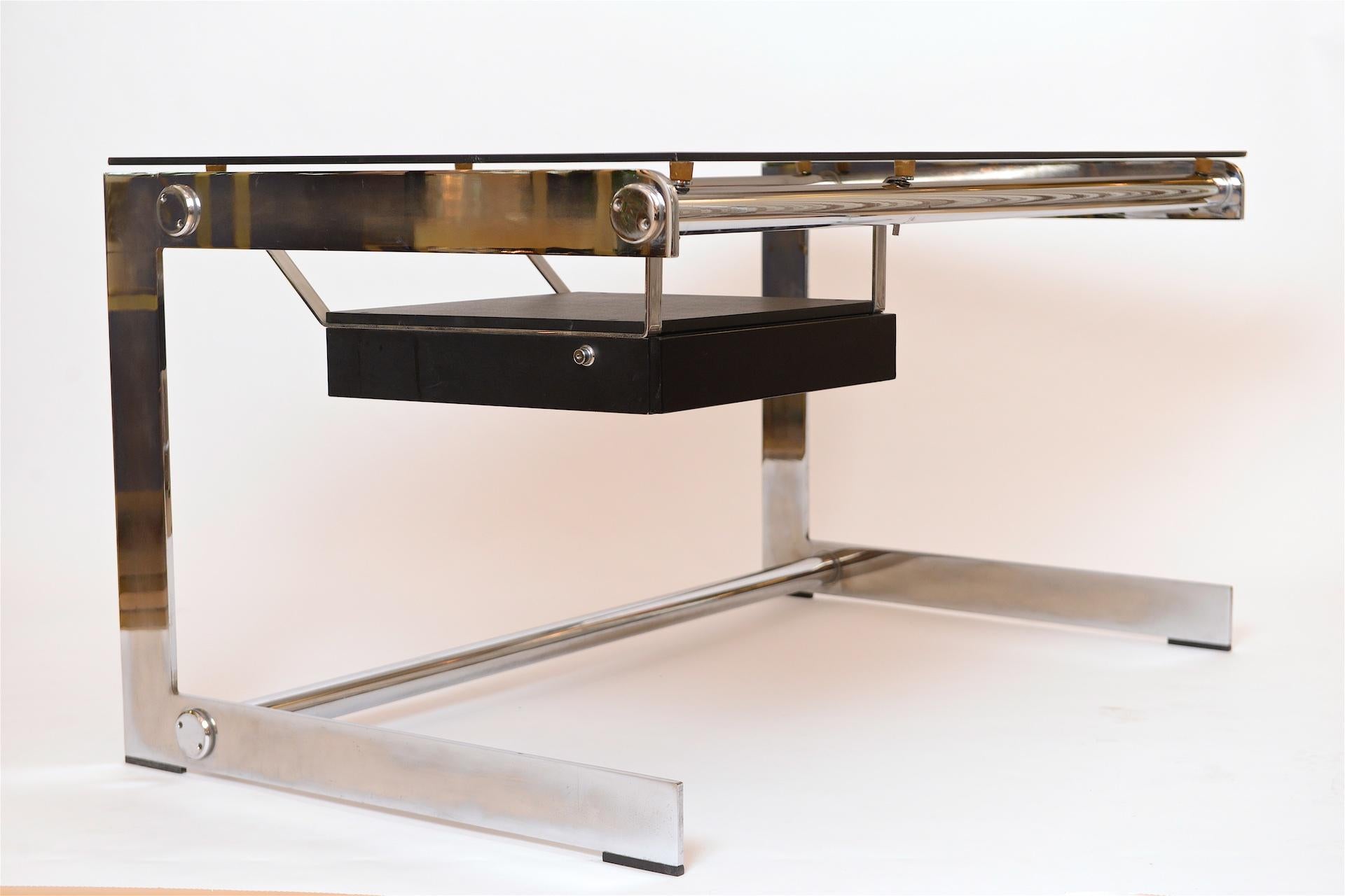 Mid-Century Modern Rare Chrome and Glass Desk by Gilles Bouchez for Airbourne, circa 1965