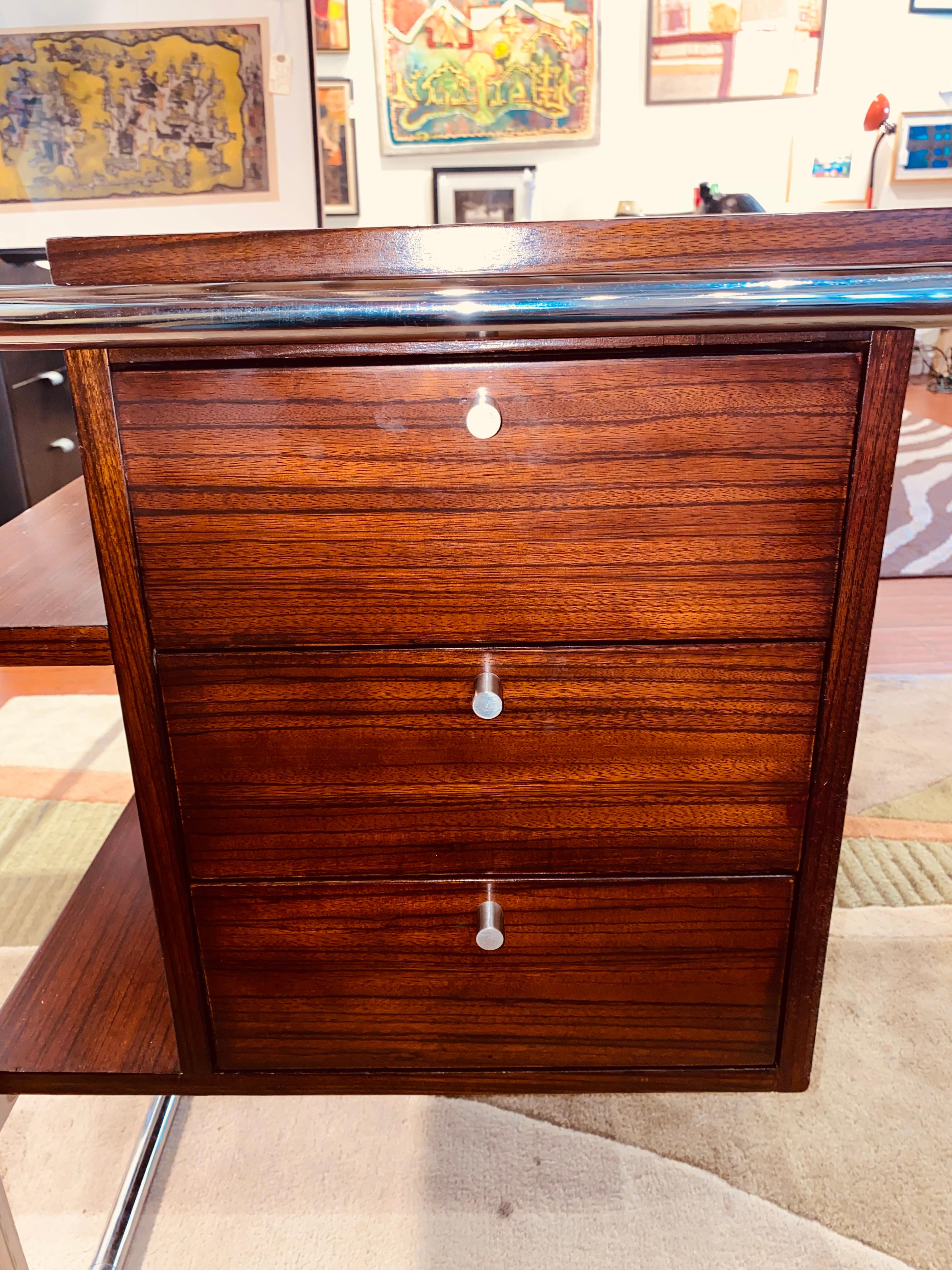 Rare Chrome and Walnut Desk by Ralph Lauren In Good Condition For Sale In Pasadena, CA