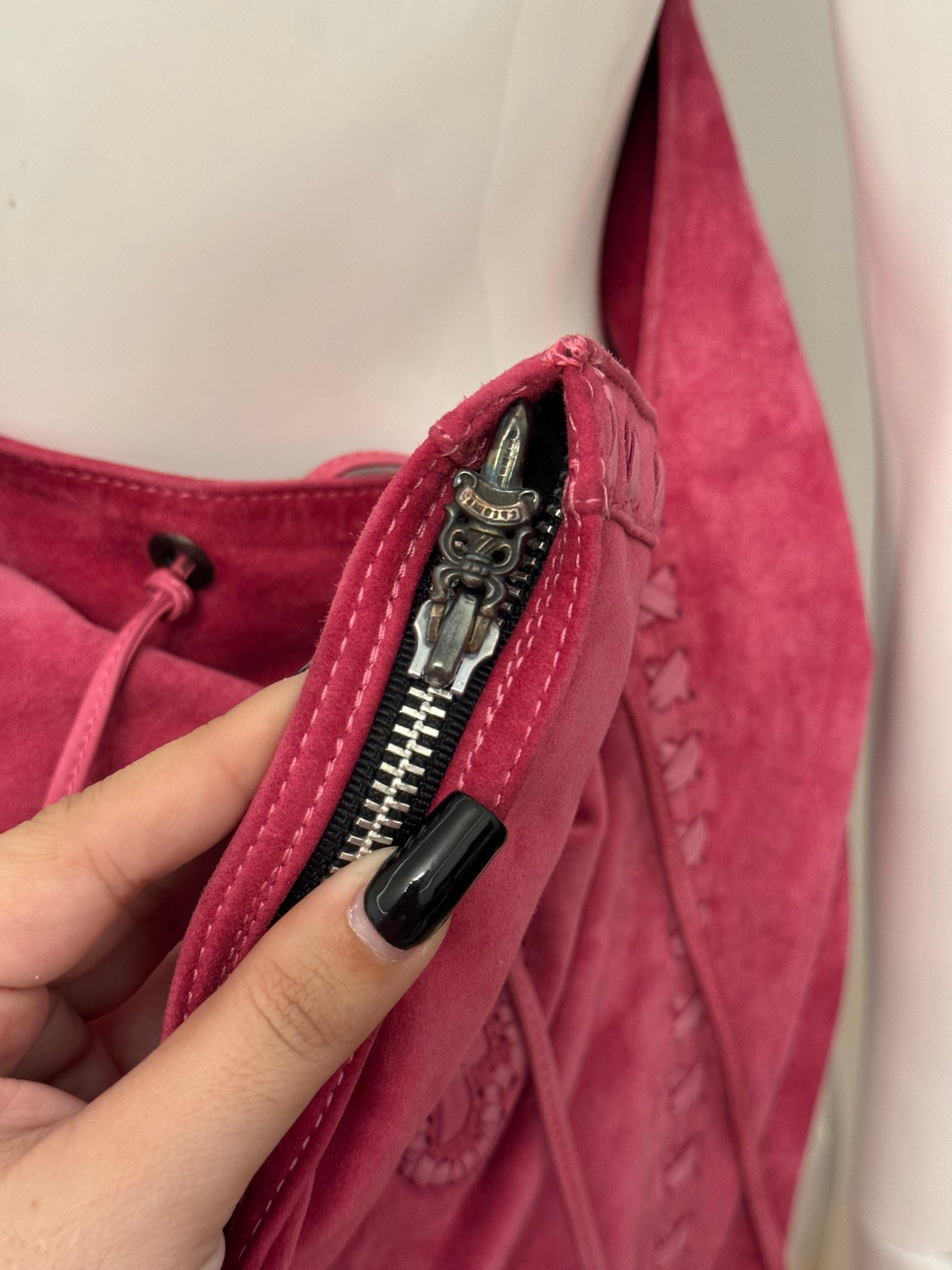Rare sac Chrome Hearts en cuir d'agneau velours rose en vente 2
