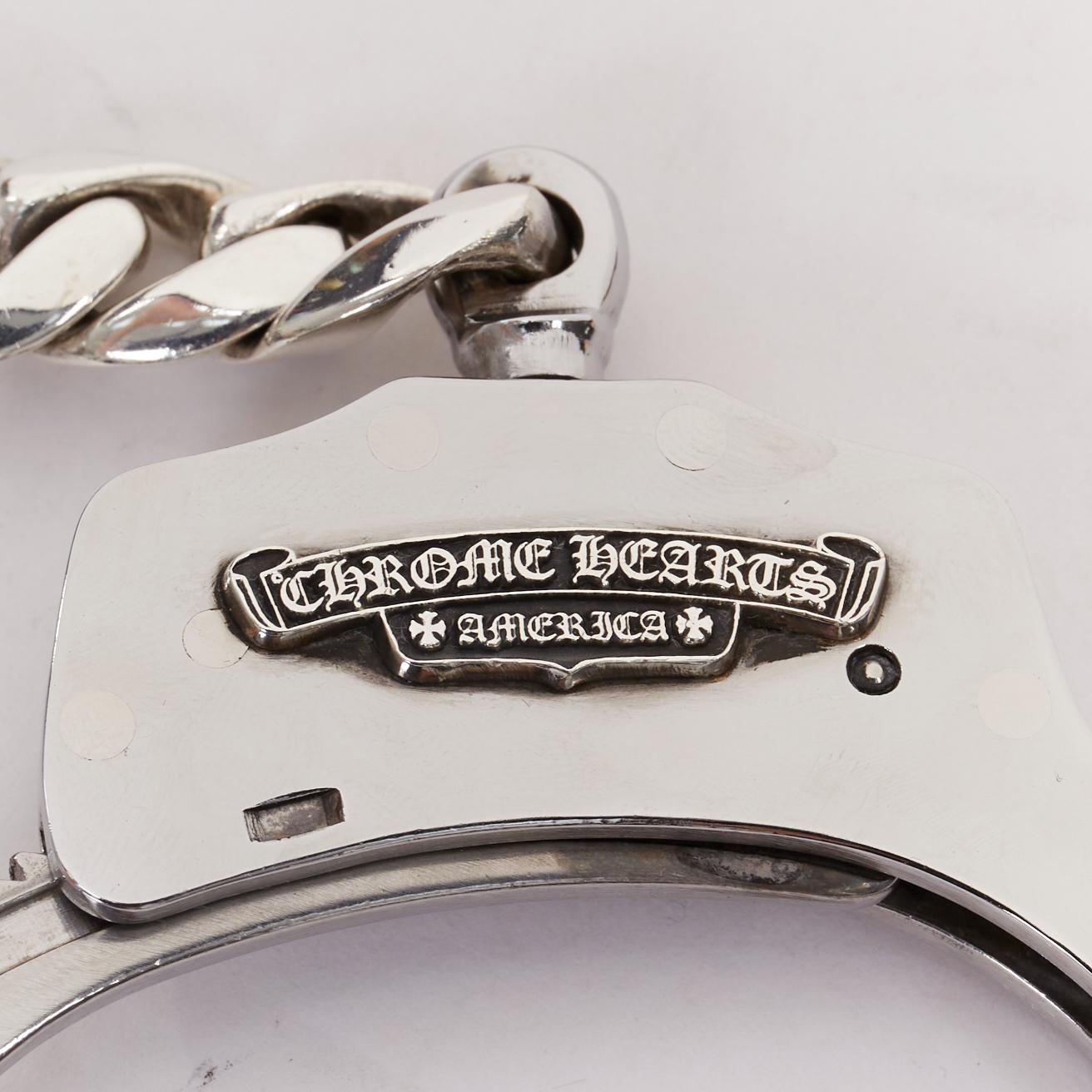 rare CHROME HEARTS 925 sterling silver handcuff bangle skull keychain en vente 8