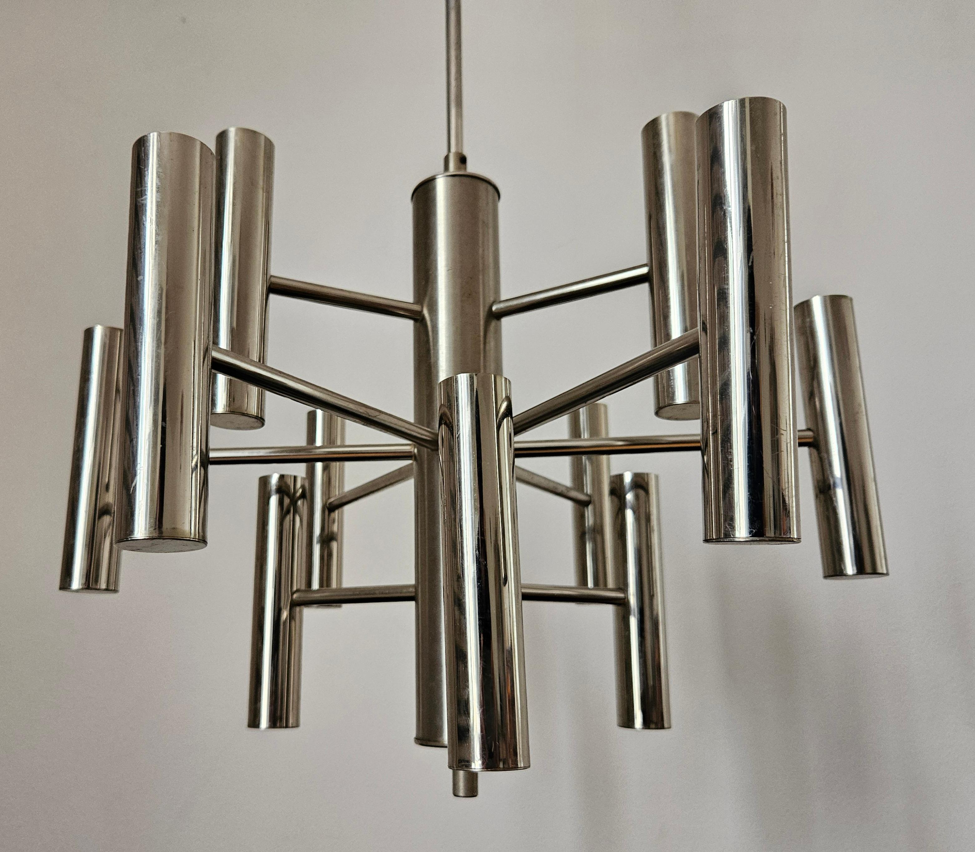 Rara lámpara de araña cromada de mediados de siglo Gaetano Sciolari, Italia, años 70 en venta 6