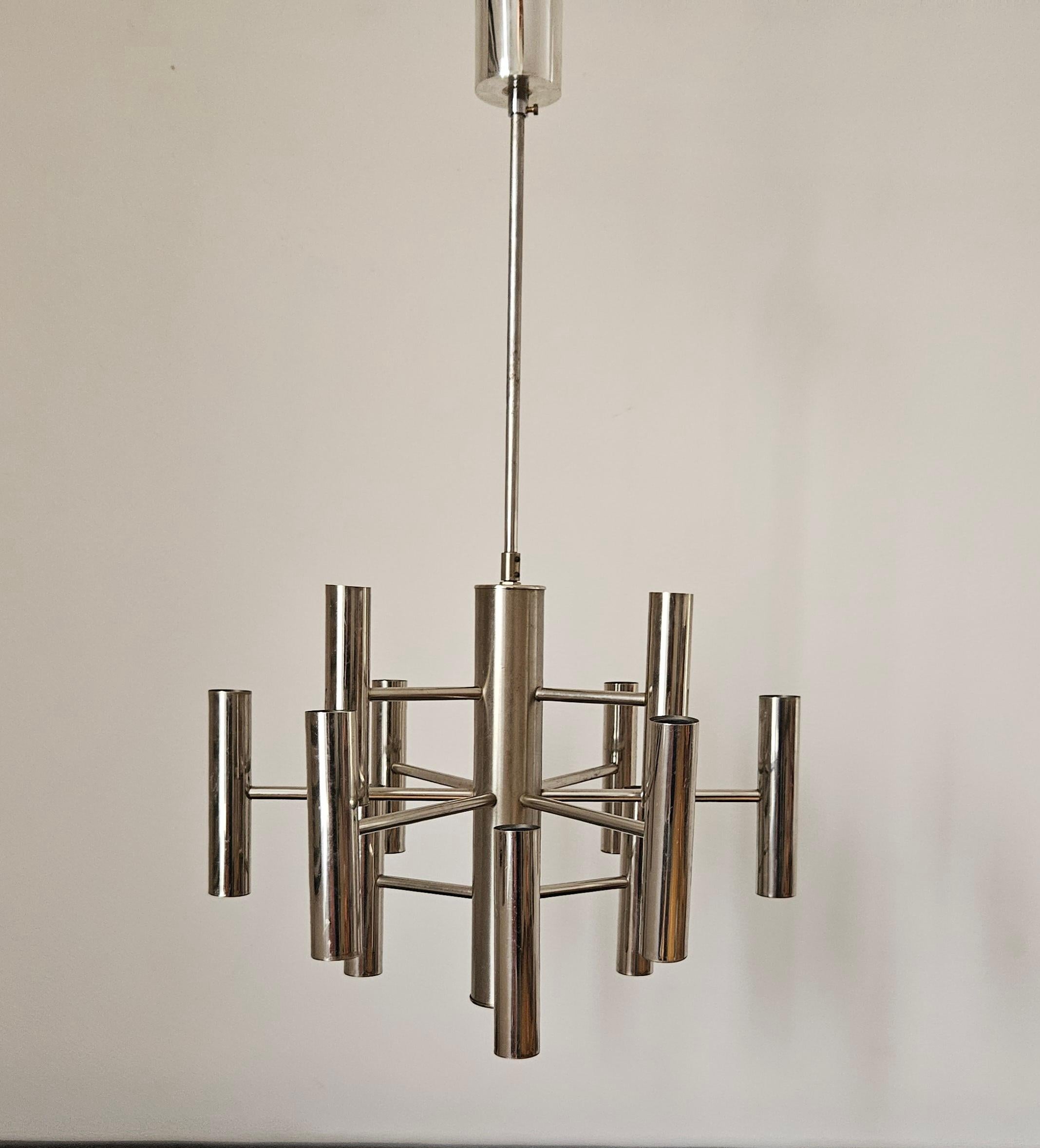 Rara lámpara de araña cromada de mediados de siglo Gaetano Sciolari, Italia, años 70 en venta 7