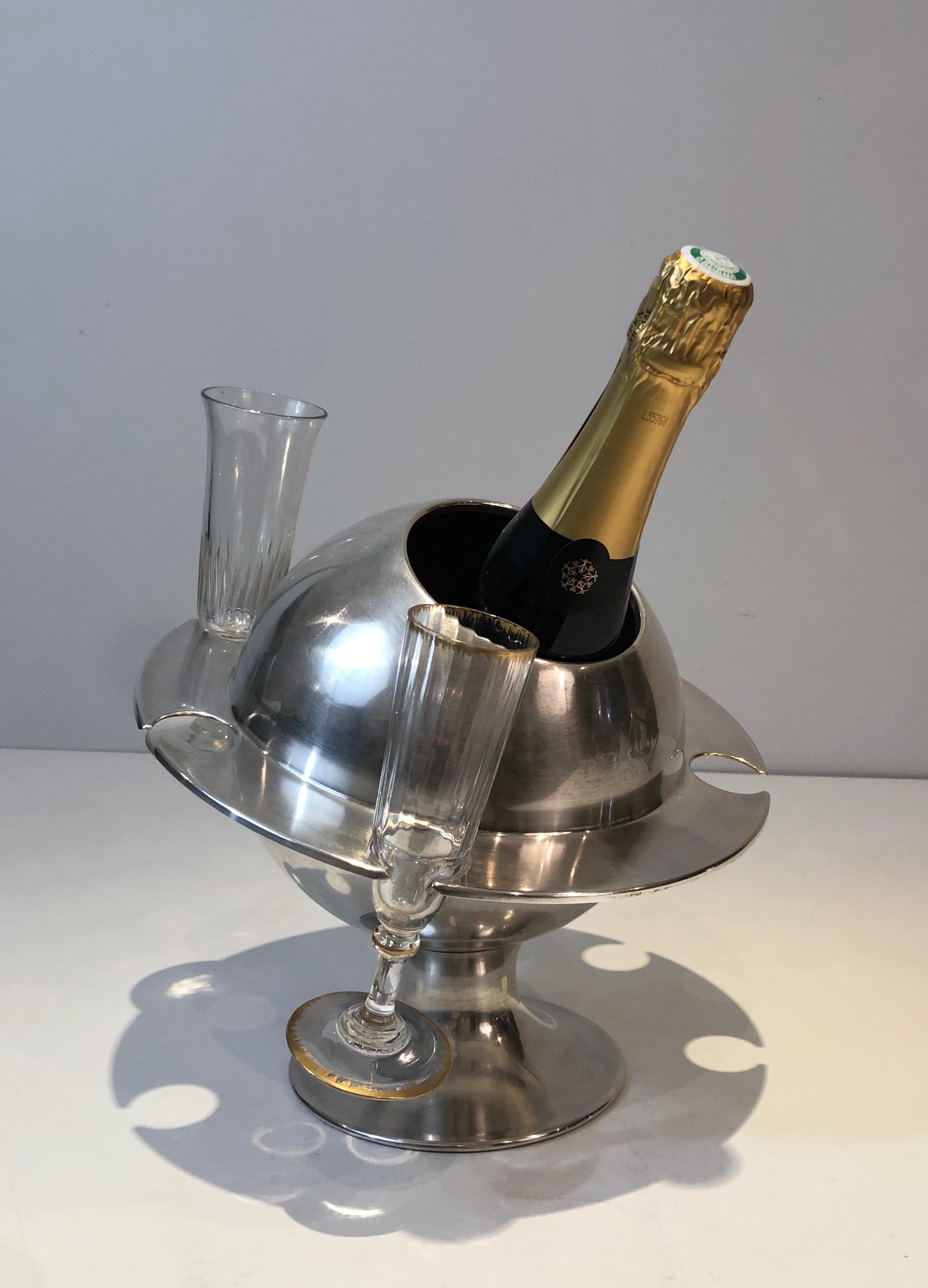 Rare Chromed Champagne Bucket with Flutes Holder, French, Circa 1970 For Sale 4