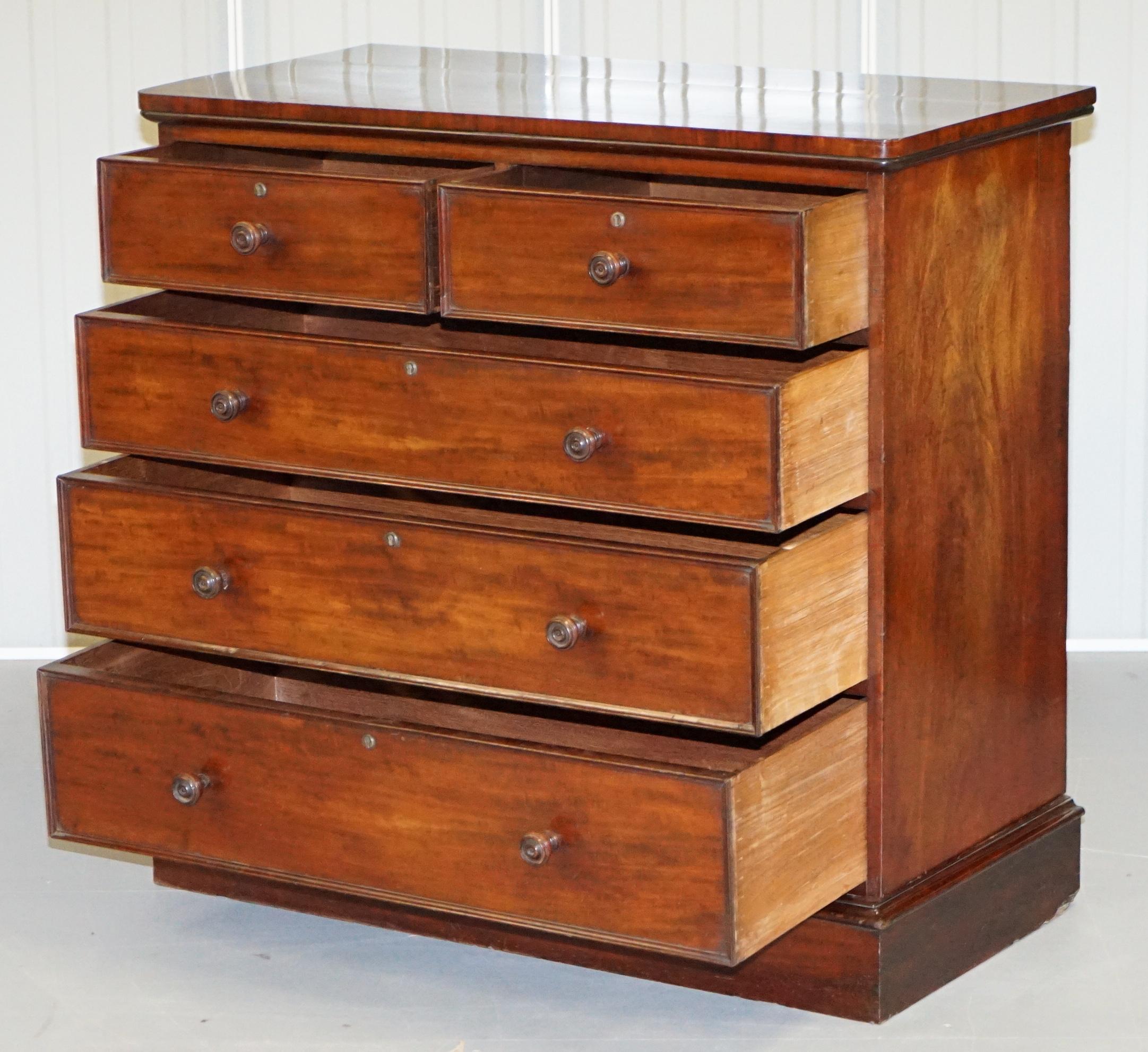 Rare circa 1760 Thomas Wilson 68 Great Queen Street Hardwood Chest of Drawers For Sale 10