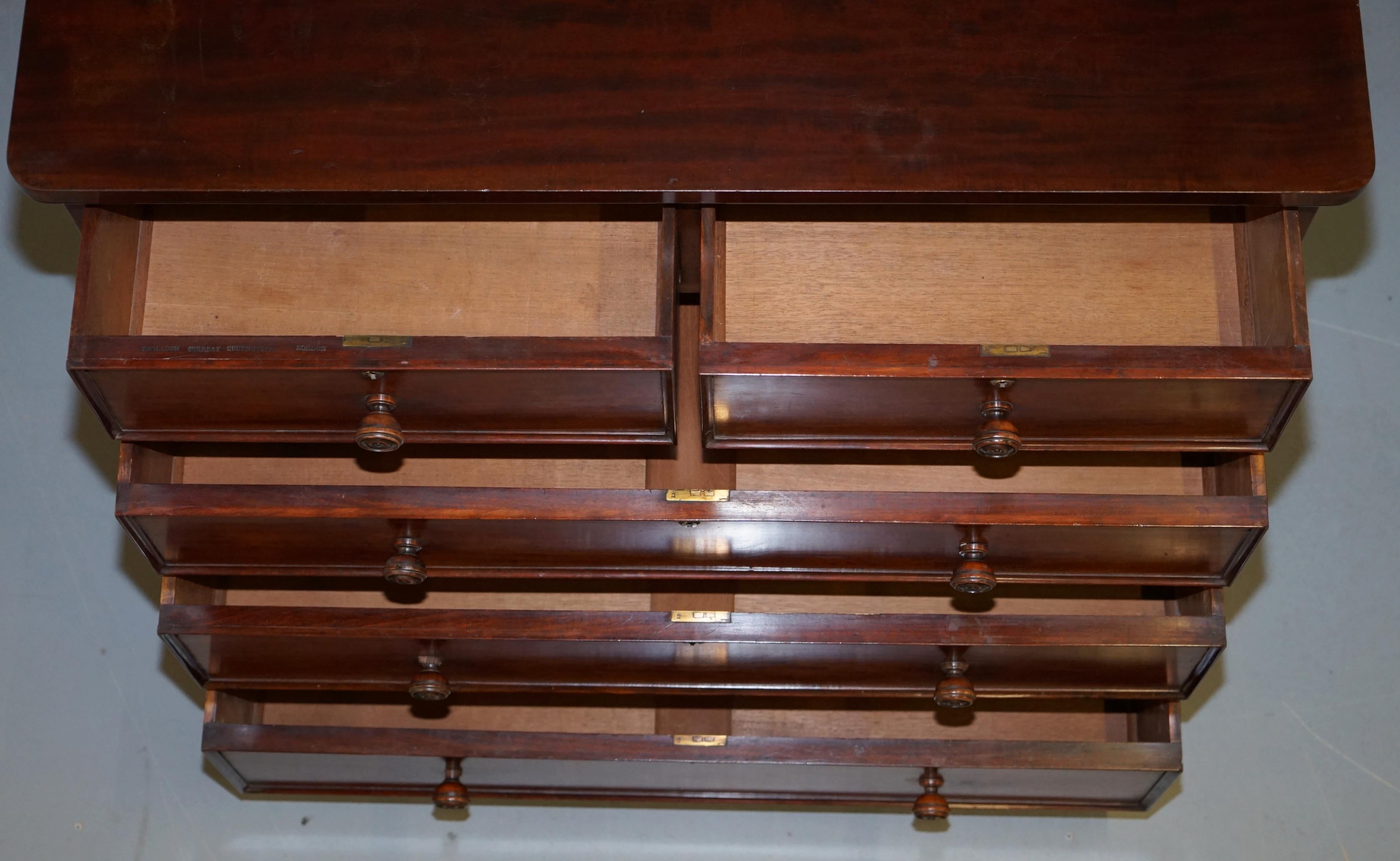 Rare circa 1760 Thomas Wilson 68 Great Queen Street Hardwood Chest of Drawers For Sale 12