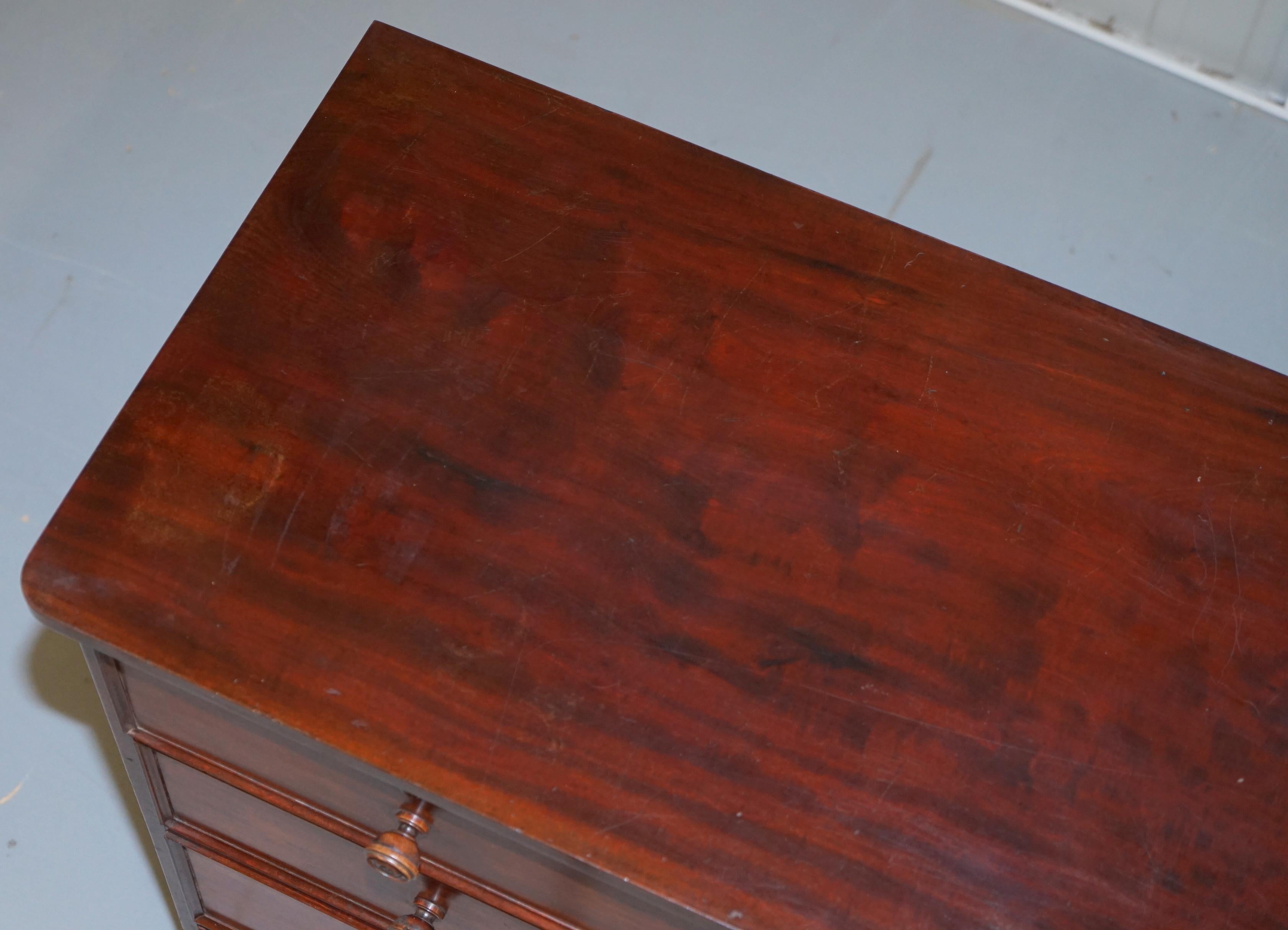 Rara cassettiera in legno massiccio di Thomas Wilson 68 Great Queen Street del 1760 circa In condizioni buone in vendita a West Sussex, Pulborough