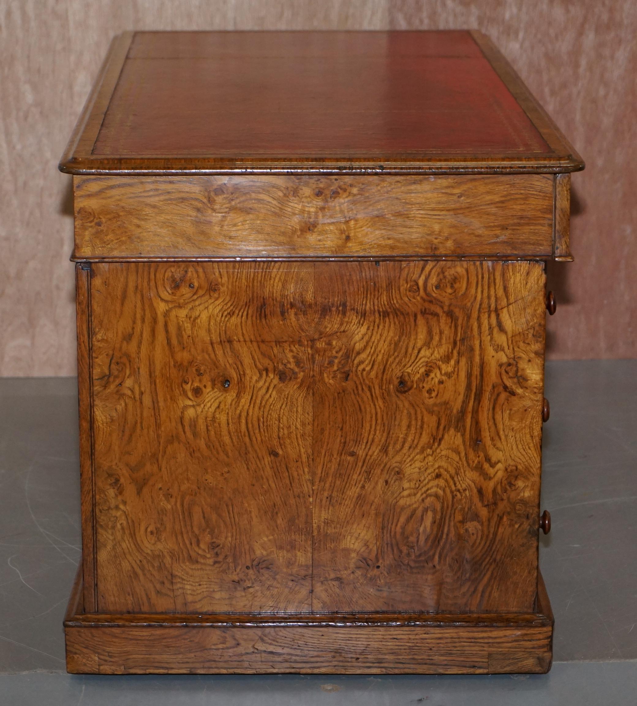 Rare circa 1880 Antique Howard & Son's Pollard Oak Patner Desk Oxblood Leather For Sale 6