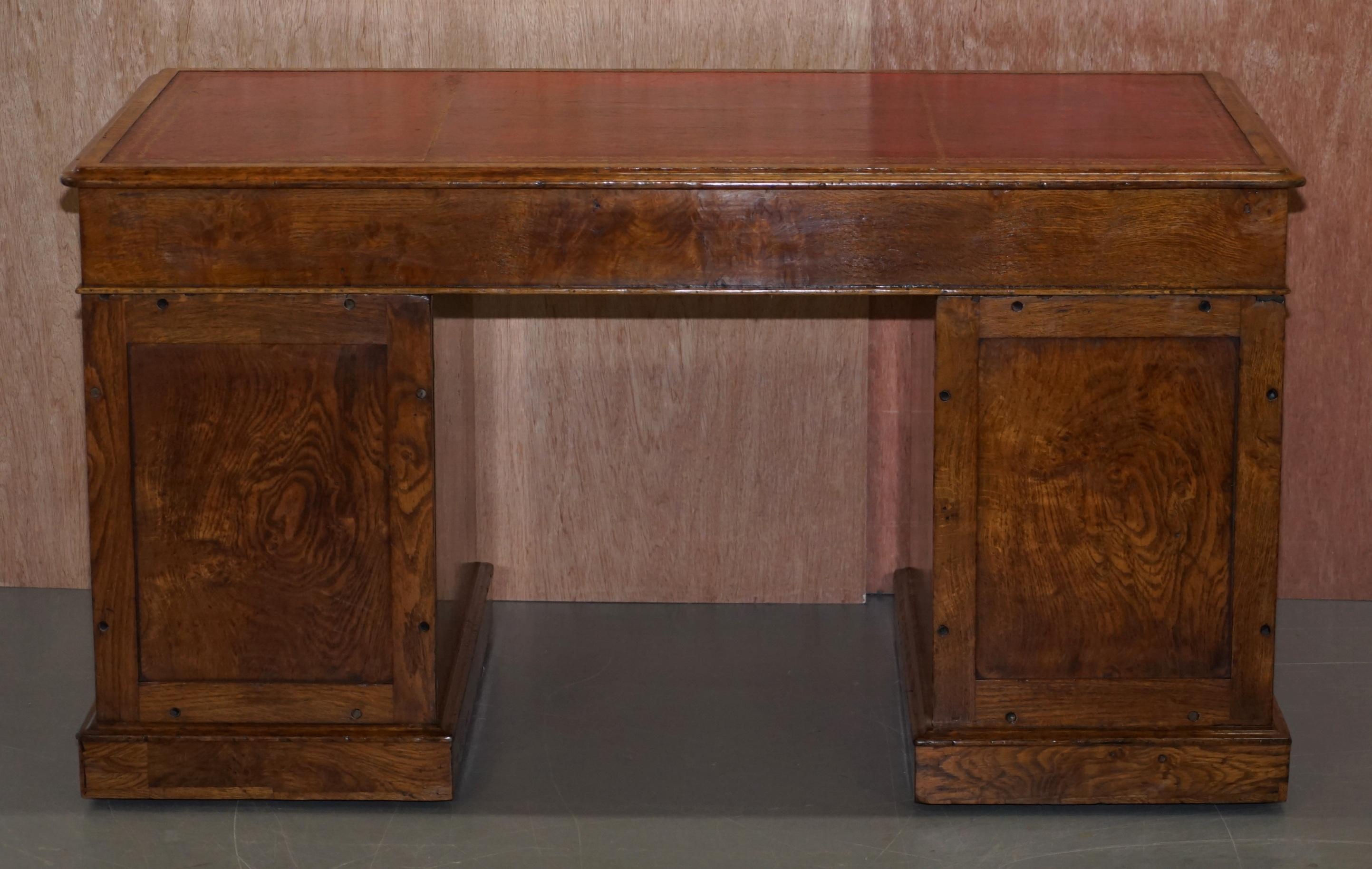 Rare circa 1880 Antique Howard & Son's Pollard Oak Patner Desk Oxblood Leather For Sale 7