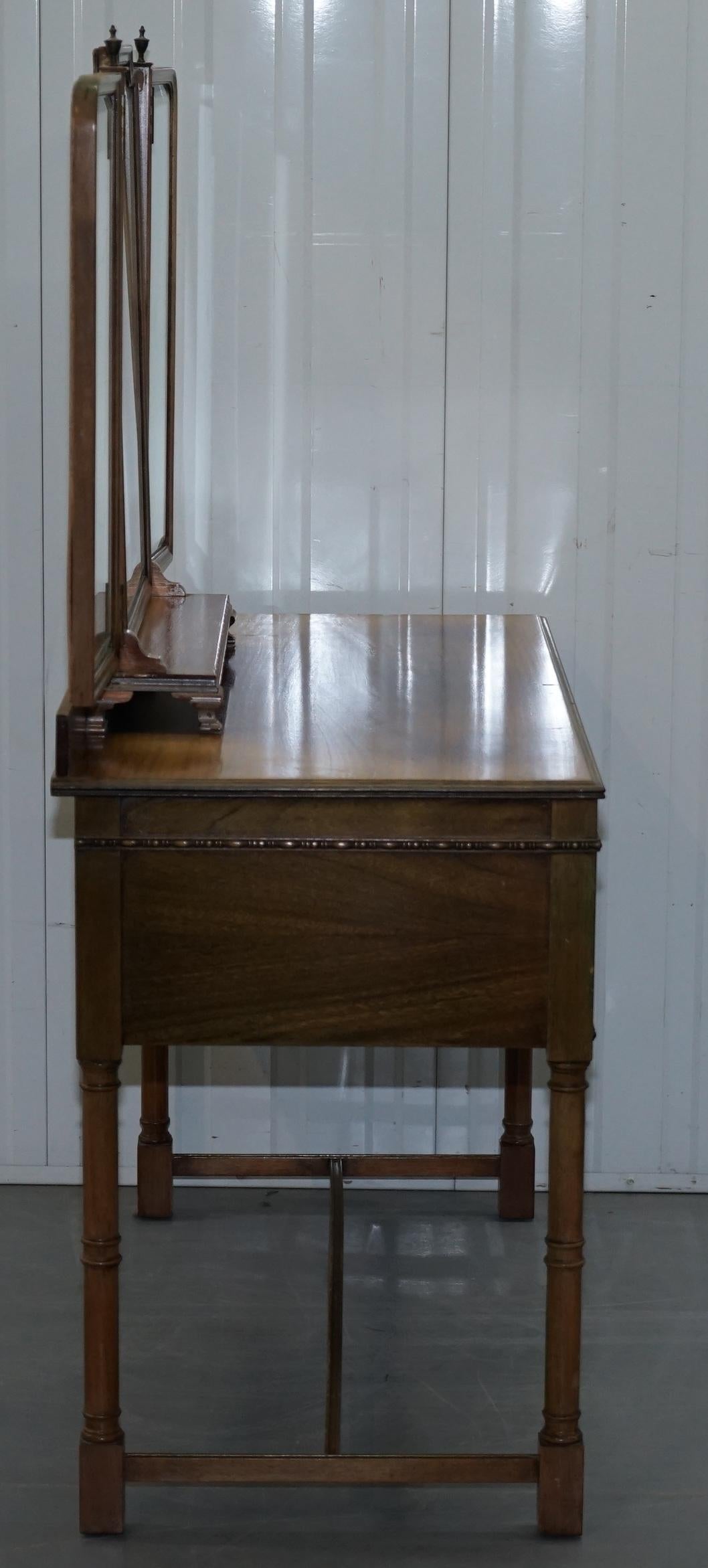 Rare circa 1920 Waring & Gillows Lancaster Burr Walnut Dressing Table Inc Mirror 6