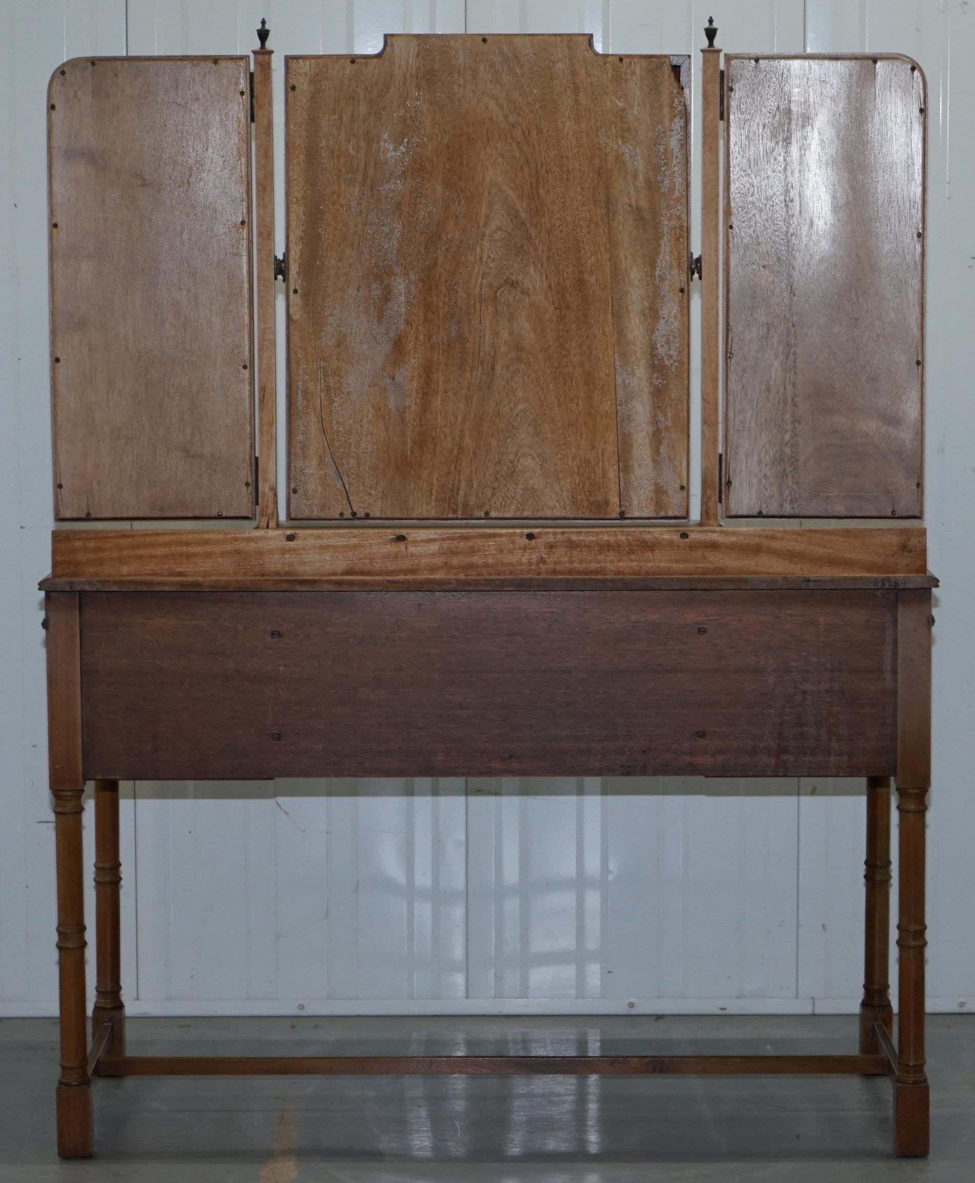 Rare circa 1920 Waring & Gillows Lancaster Burr Walnut Dressing Table Inc Mirror 7
