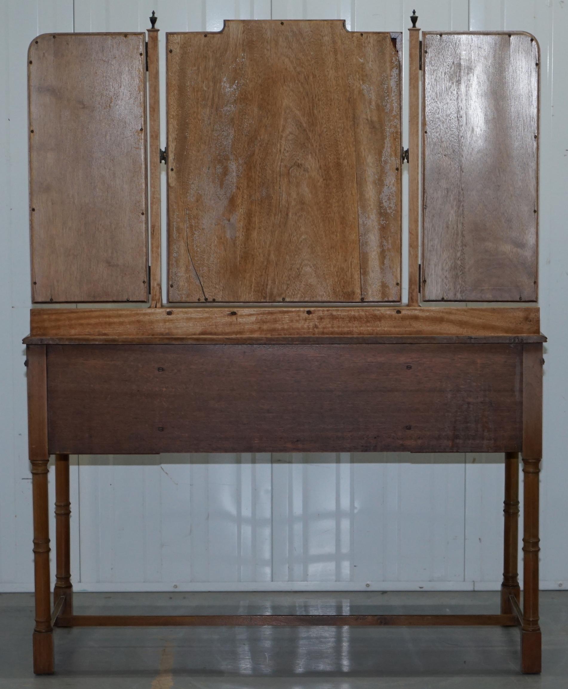 Rare circa 1920 Waring & Gillows Lancaster Burr Walnut Dressing Table Inc Mirror 8