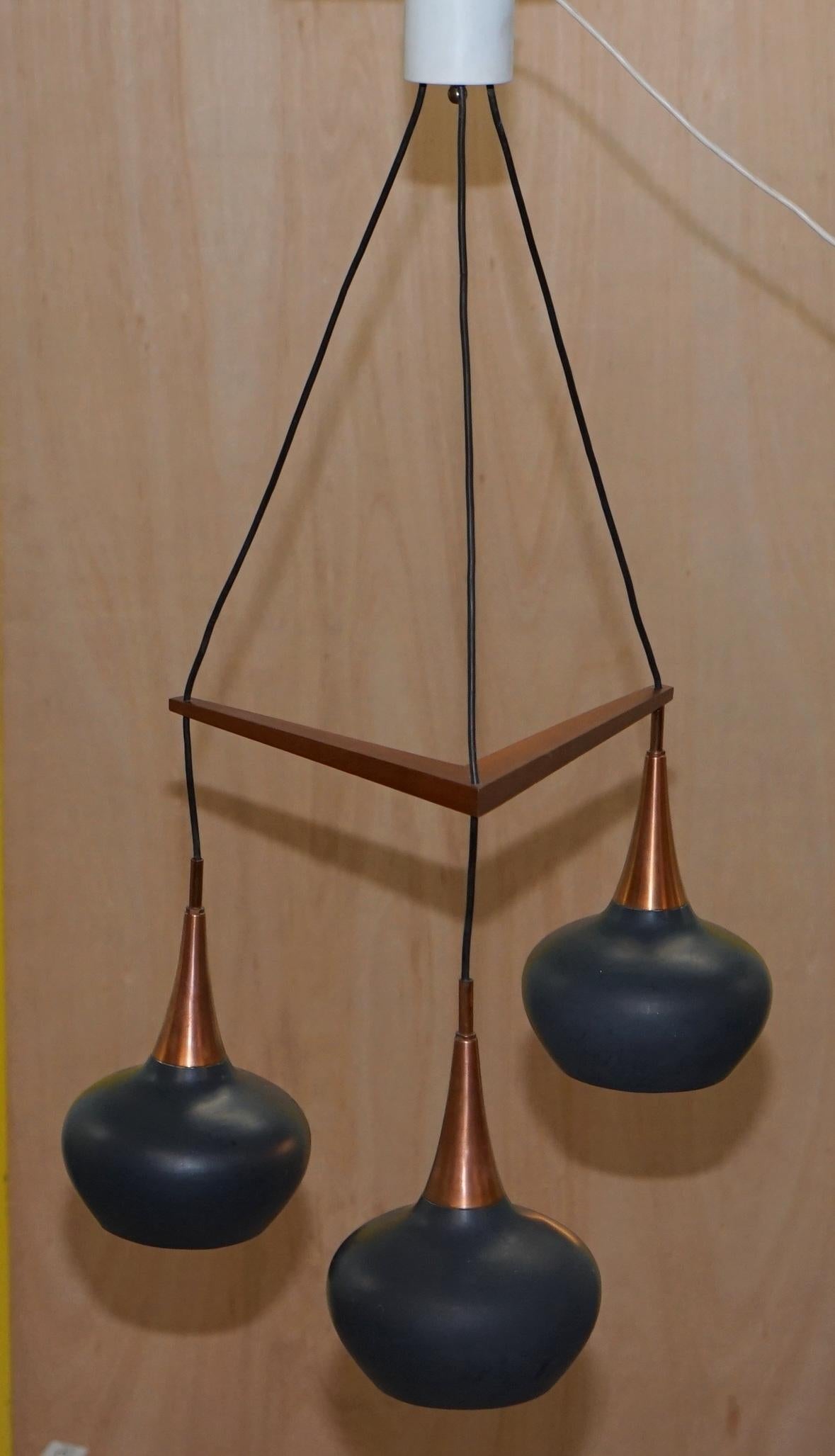 Rare circa 1960 Uno and Osten Kristiansson for Luxus Triple Light Chandelier For Sale 6