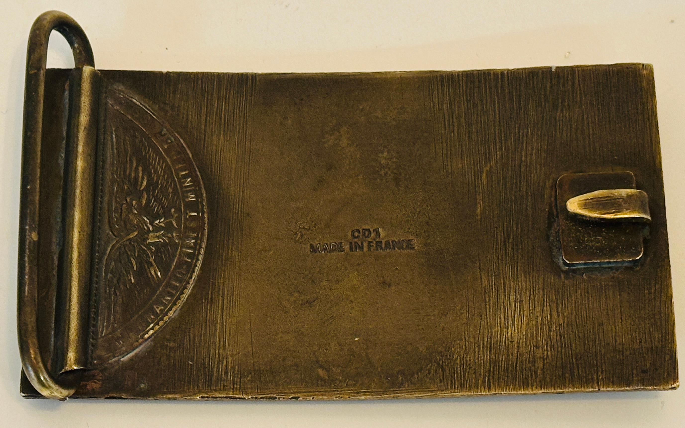 Rara hebilla de cinturón de latón pulido Salvador Dalí de la década de 1970 francesa de Pirelli Tyres en venta 12