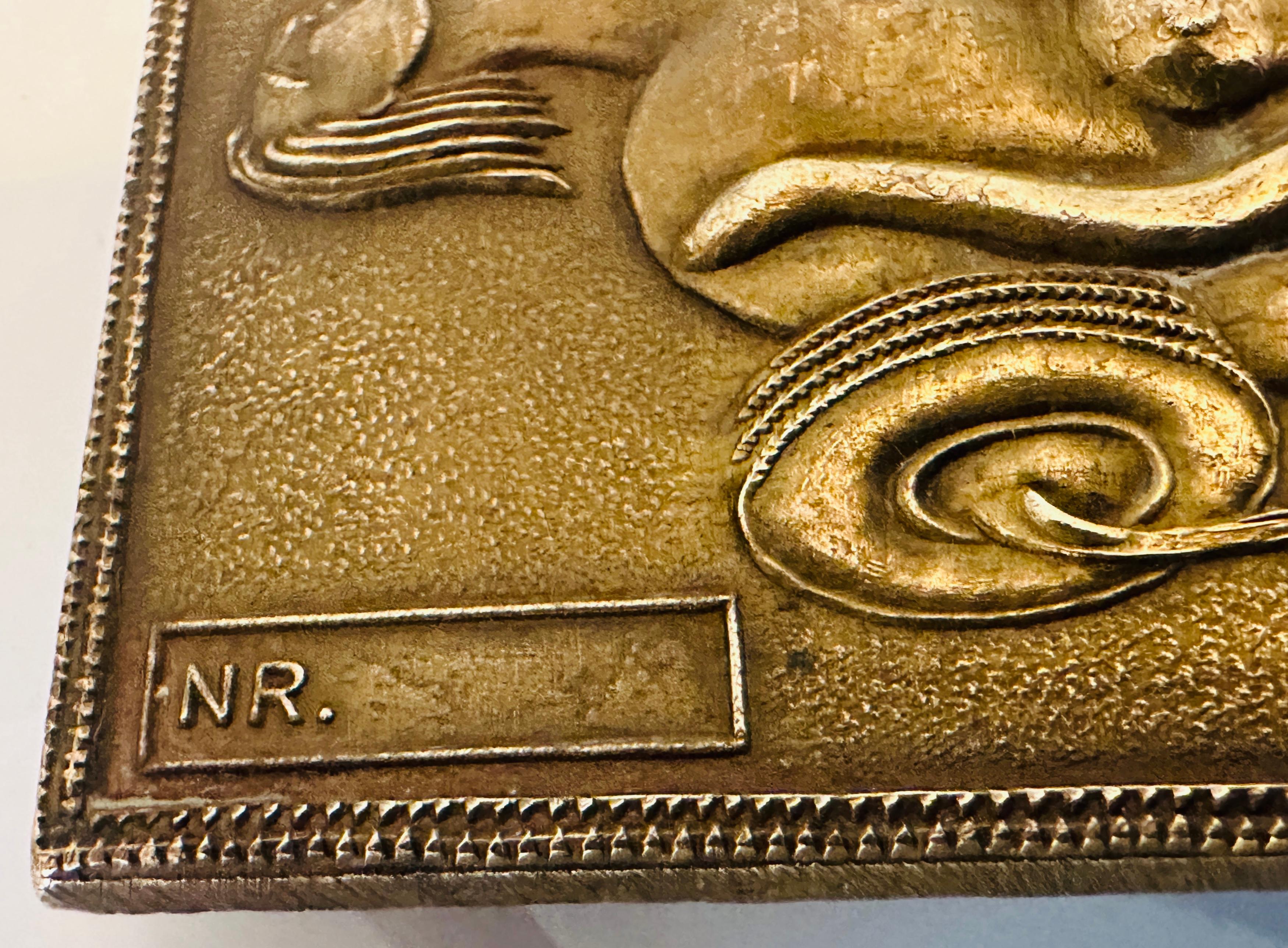 Rara hebilla de cinturón de latón pulido Salvador Dalí de la década de 1970 francesa de Pirelli Tyres Latón en venta