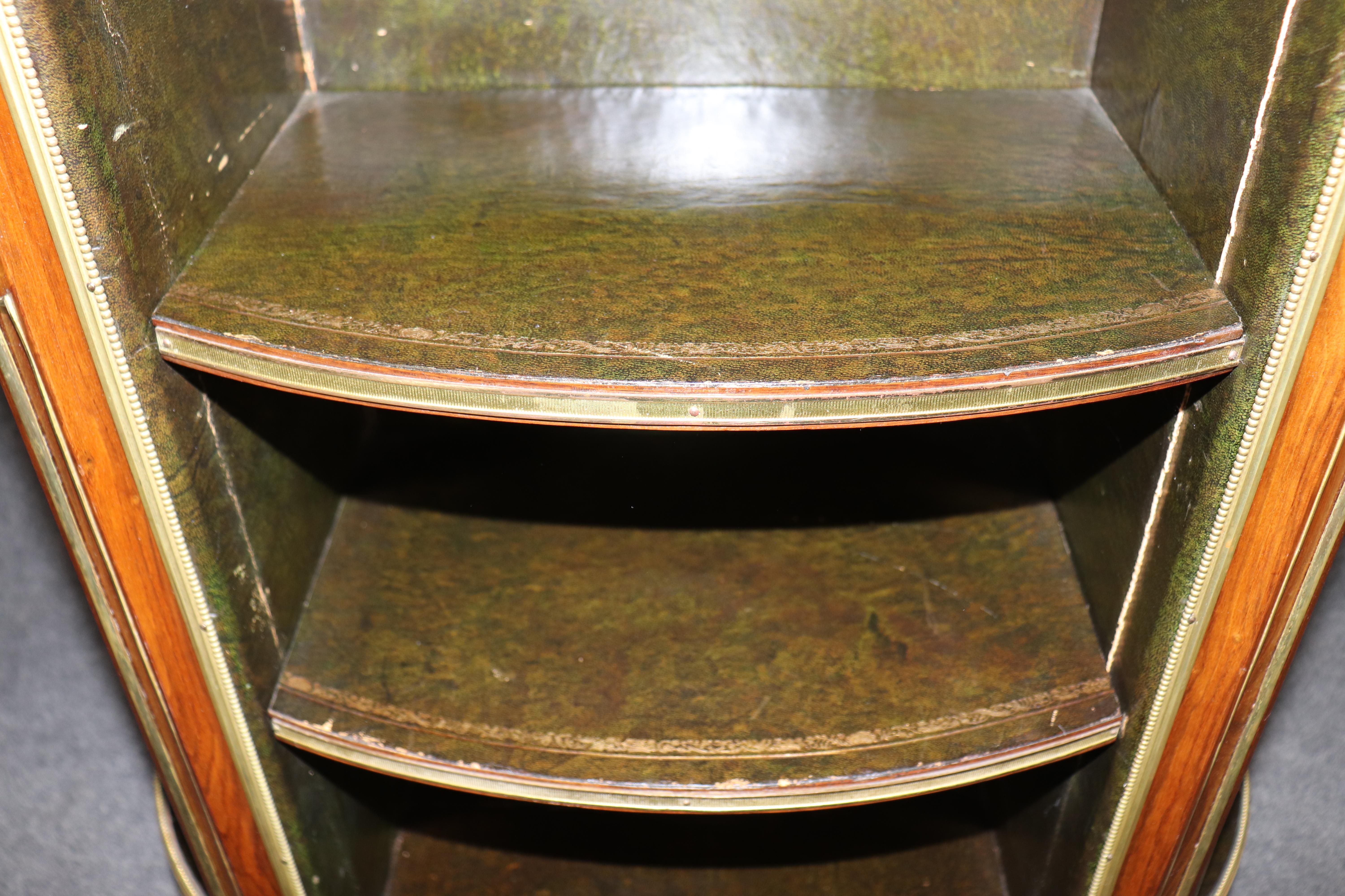 Rare Circular Bronze Mounted French Louis XV Style Bookcase Book Shelf For Sale 9