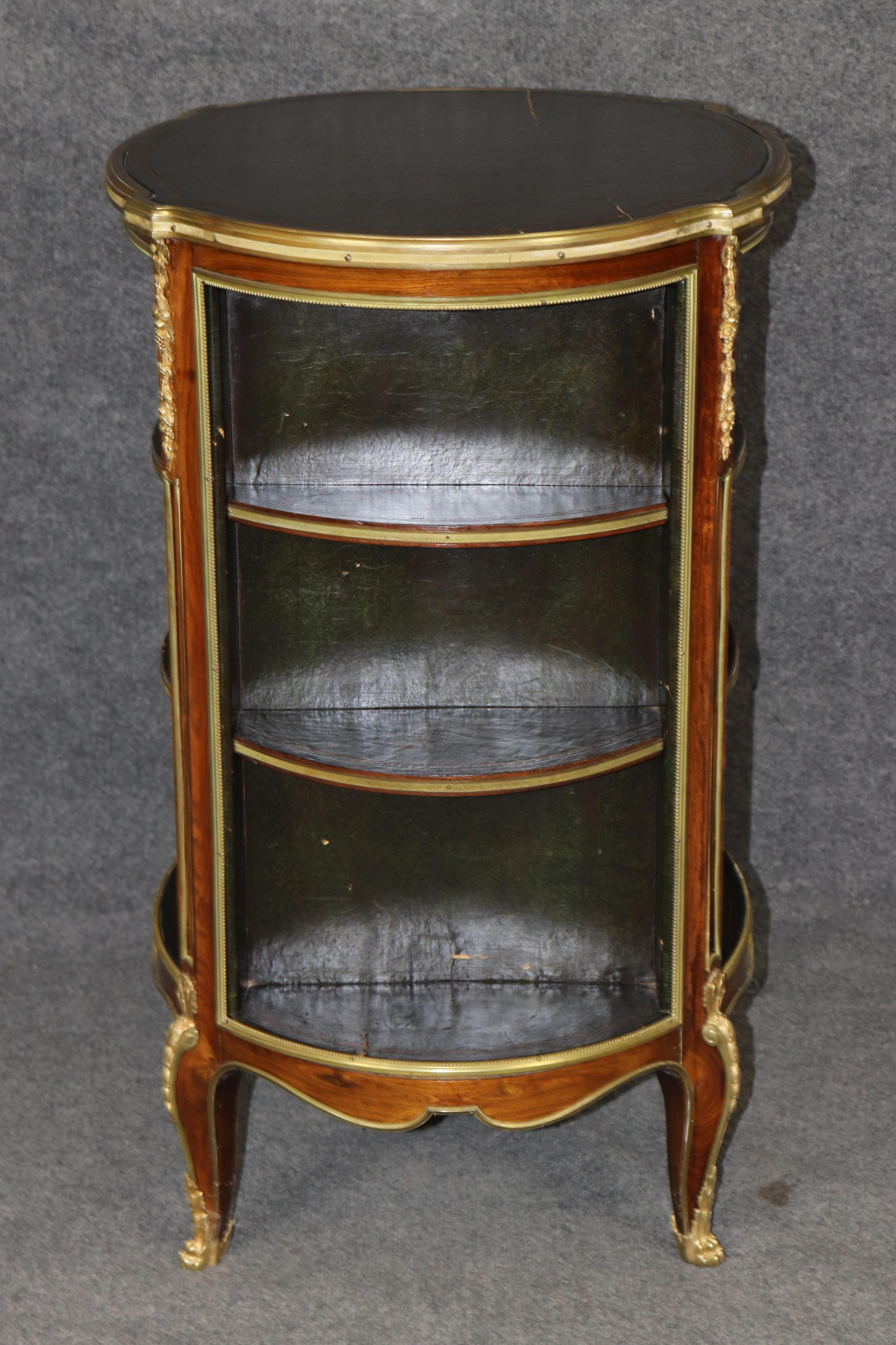 Rare Circular Bronze Mounted French Louis XV Style Bookcase Book Shelf For Sale 1