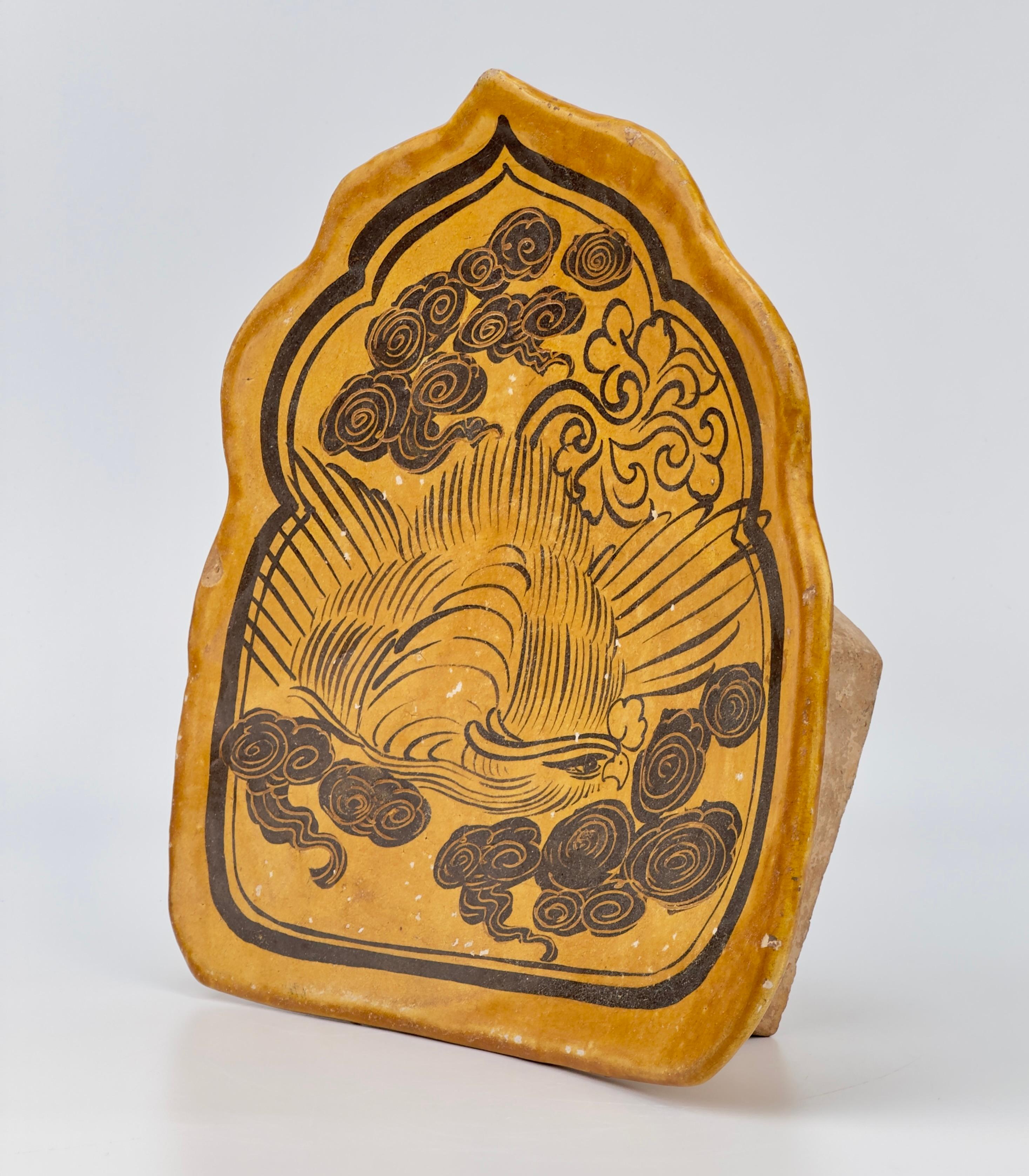 Mandarinenten symbolisieren in der ostasiatischen Kultur ewige Liebe und Treue und stehen oft für eheliche Harmonie, da man glaubt, dass sie sich ein Leben lang paaren. Reishi-Pilze, bekannt als Symbole für Langlebigkeit und Gesundheit, werden in