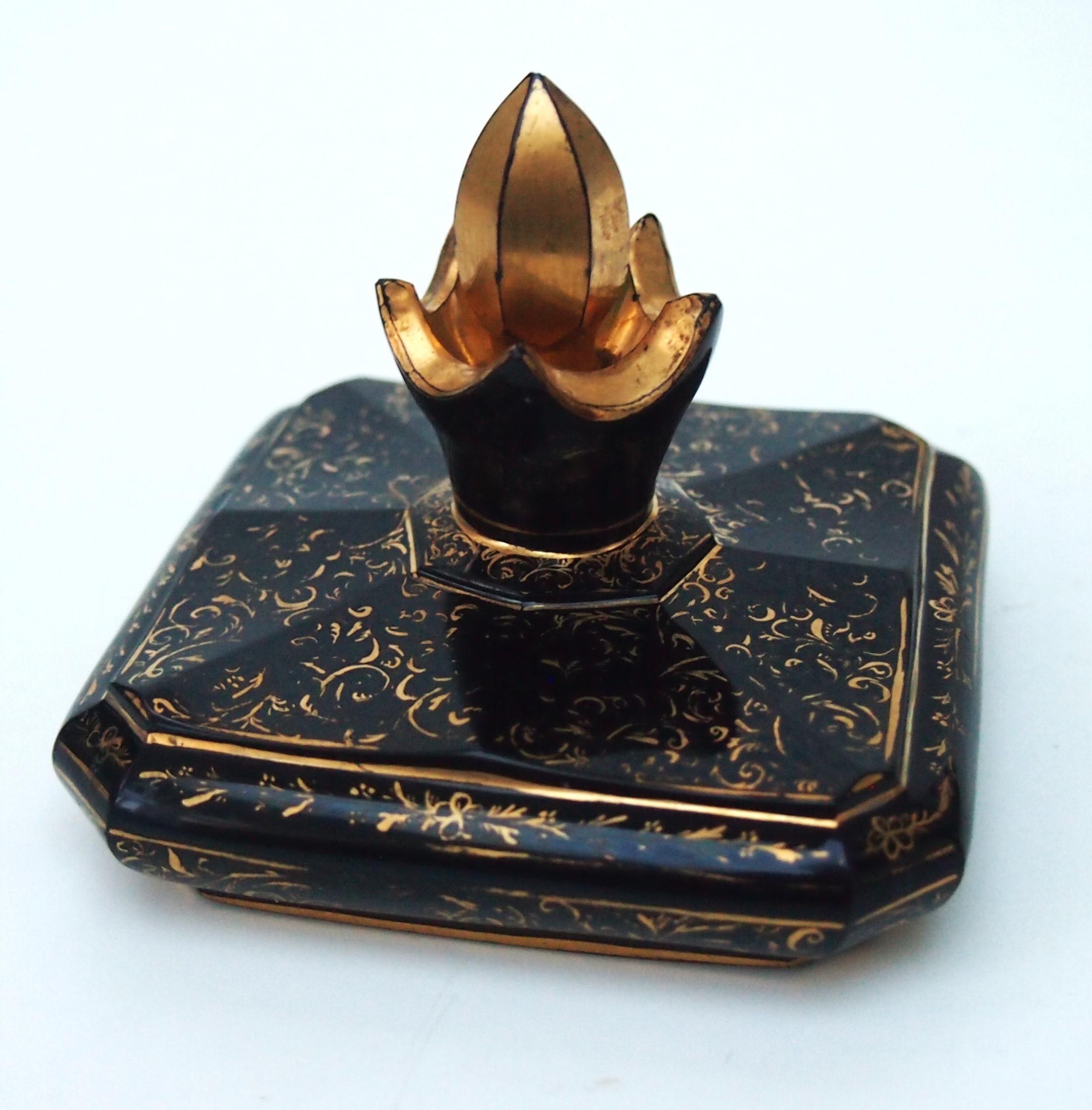 Czech Rare Classic Biedermeier Gilded Count Buquoy Hyalith (True black) Scent Bottle  For Sale