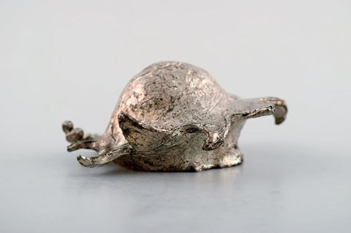 Rare Claude Picasso for Christofle. Sculpture / paper weight in silver plated bronze. Sun.
In very good condition.
Signed and dated. 1992.
measures: 11 cm x 5.5 cm.
Claude Picasso is the son of Pablo Picasso.