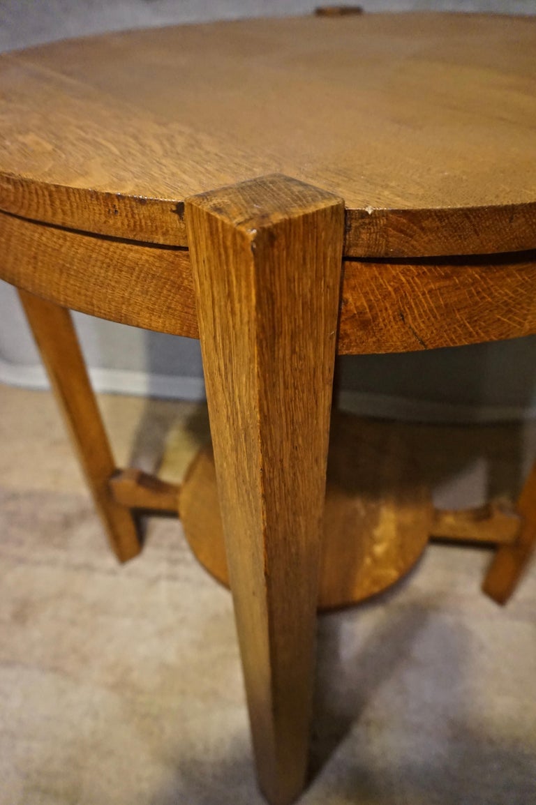 Rare Clean Lined Arts and Crafts Quarter Sawn Oak Round Table with Tier