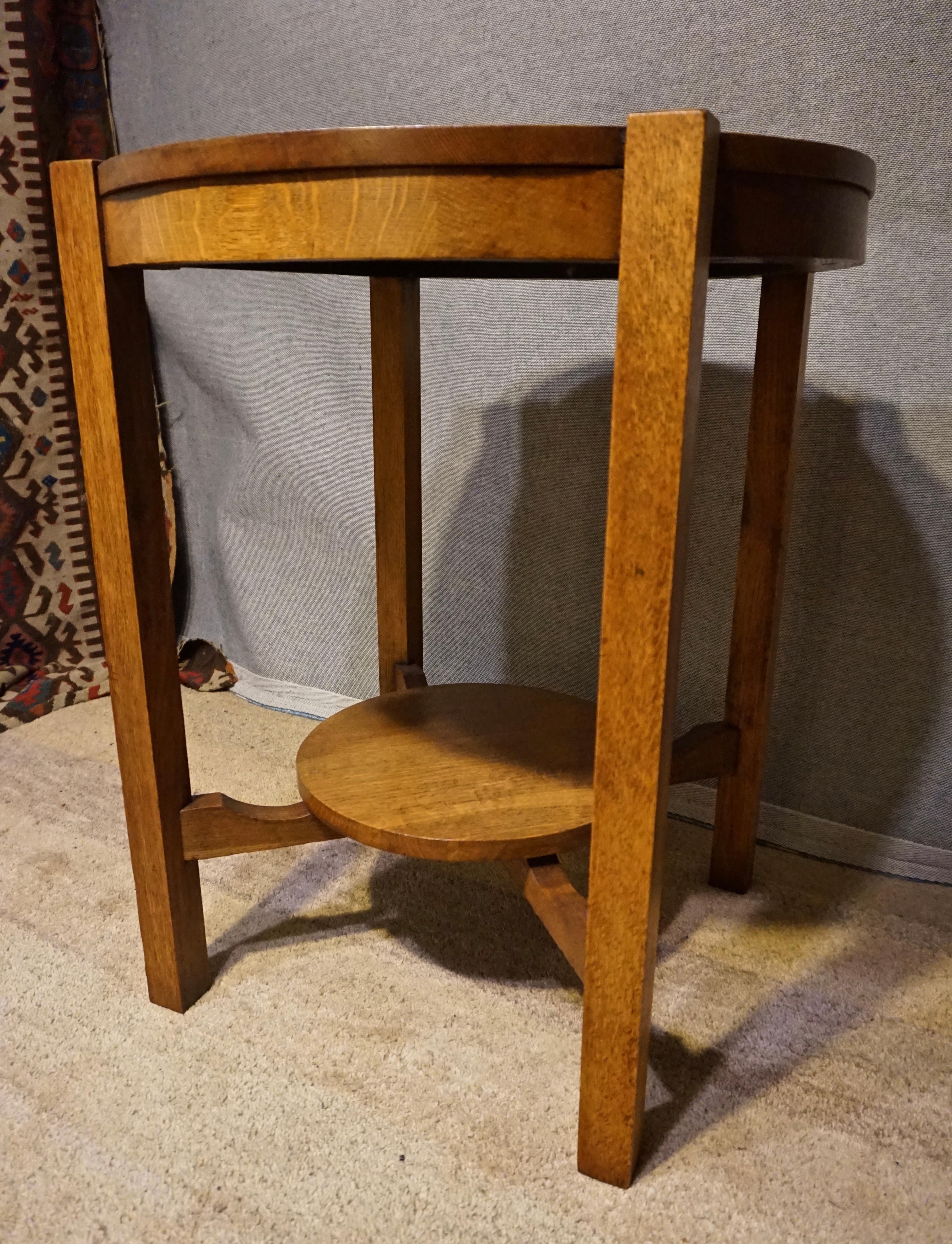 quarter sawn oak table