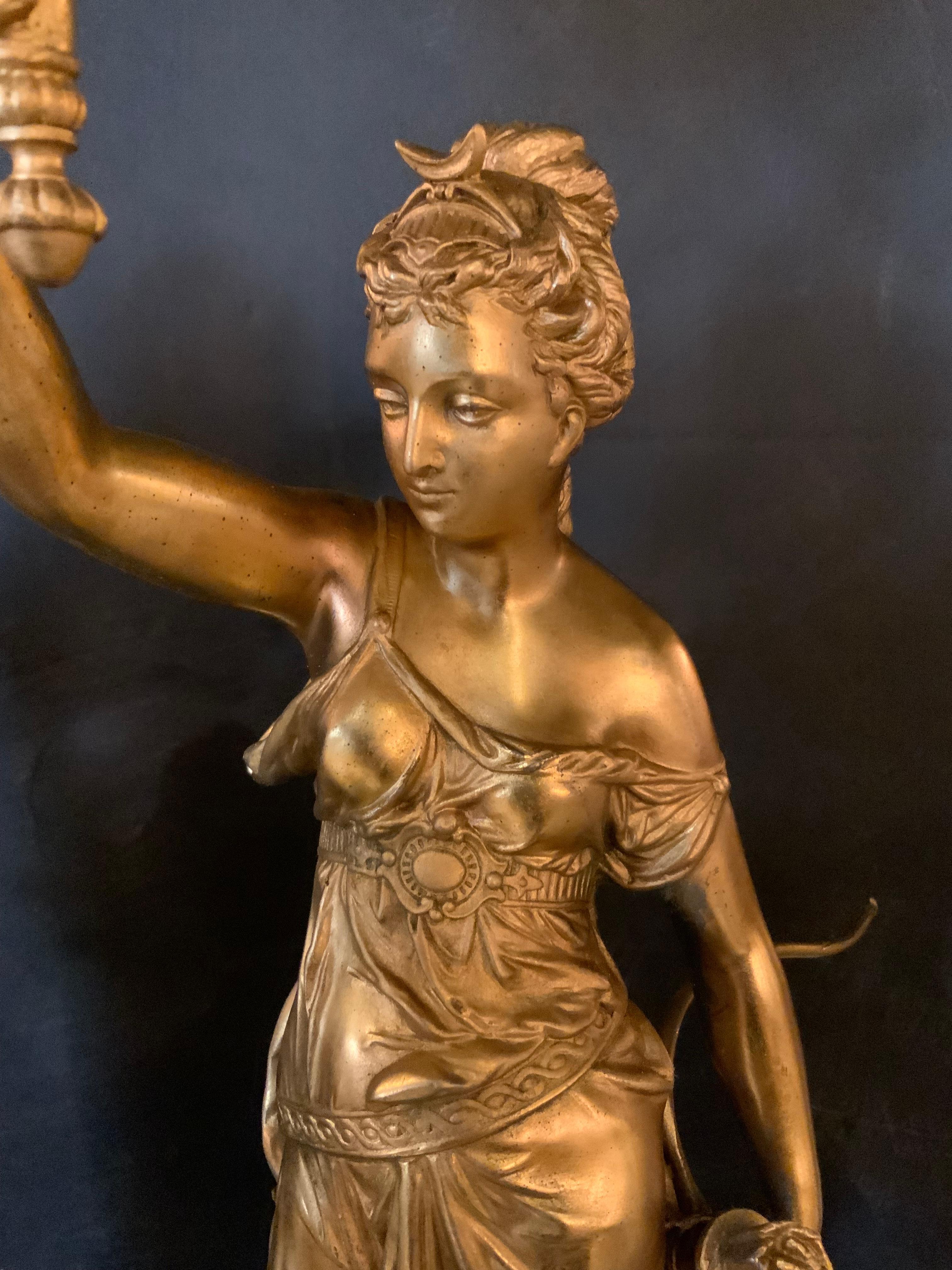 Rare clock by Jozsef Lechner gilt bronze and black marble, rotating pendulum For Sale 2