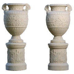 Seltene Coade Stone Urnen und Sockel