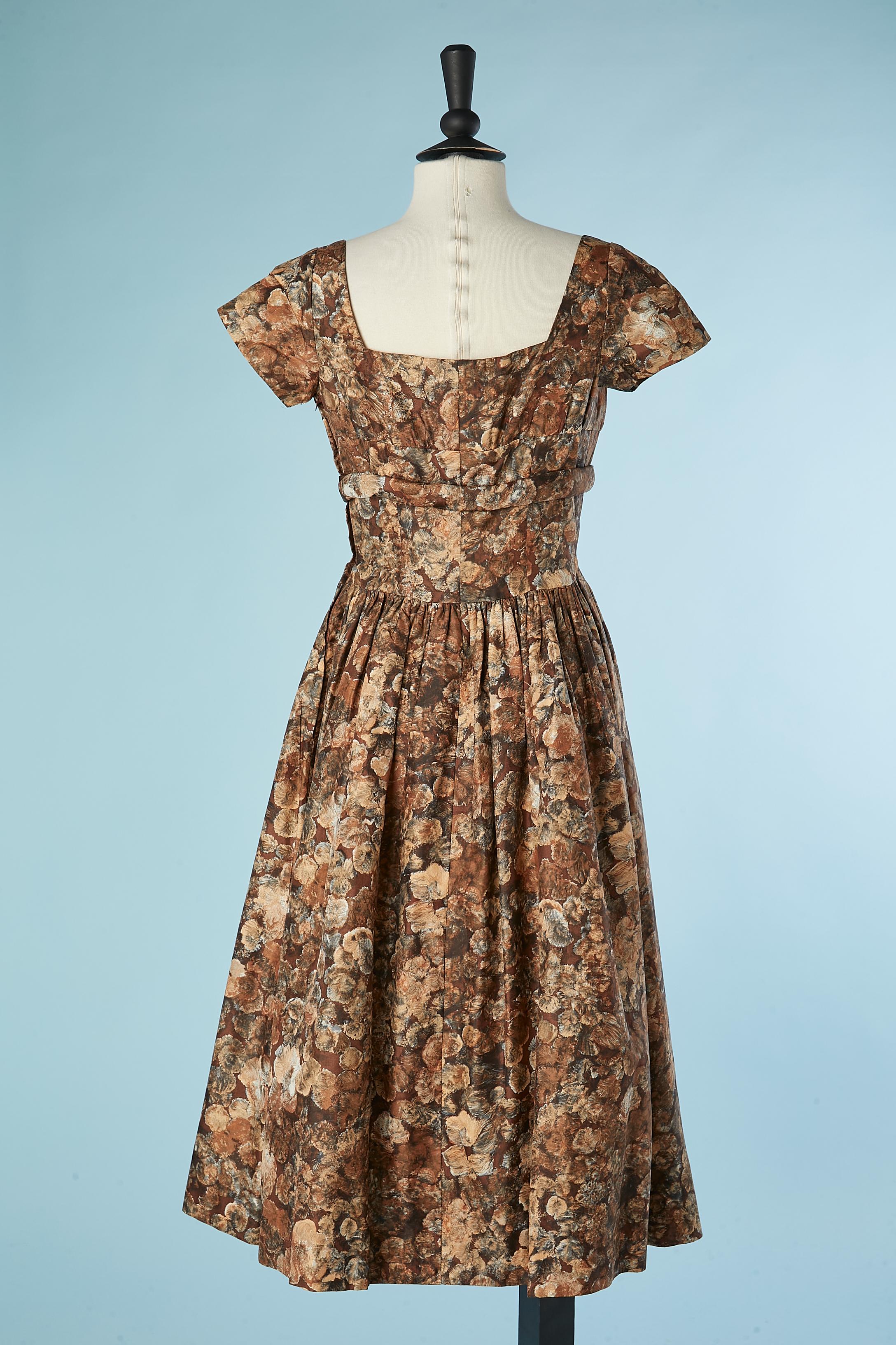 Rare cocktail dress in flower printed nylon Création Givenchy Université 1955 For Sale 1