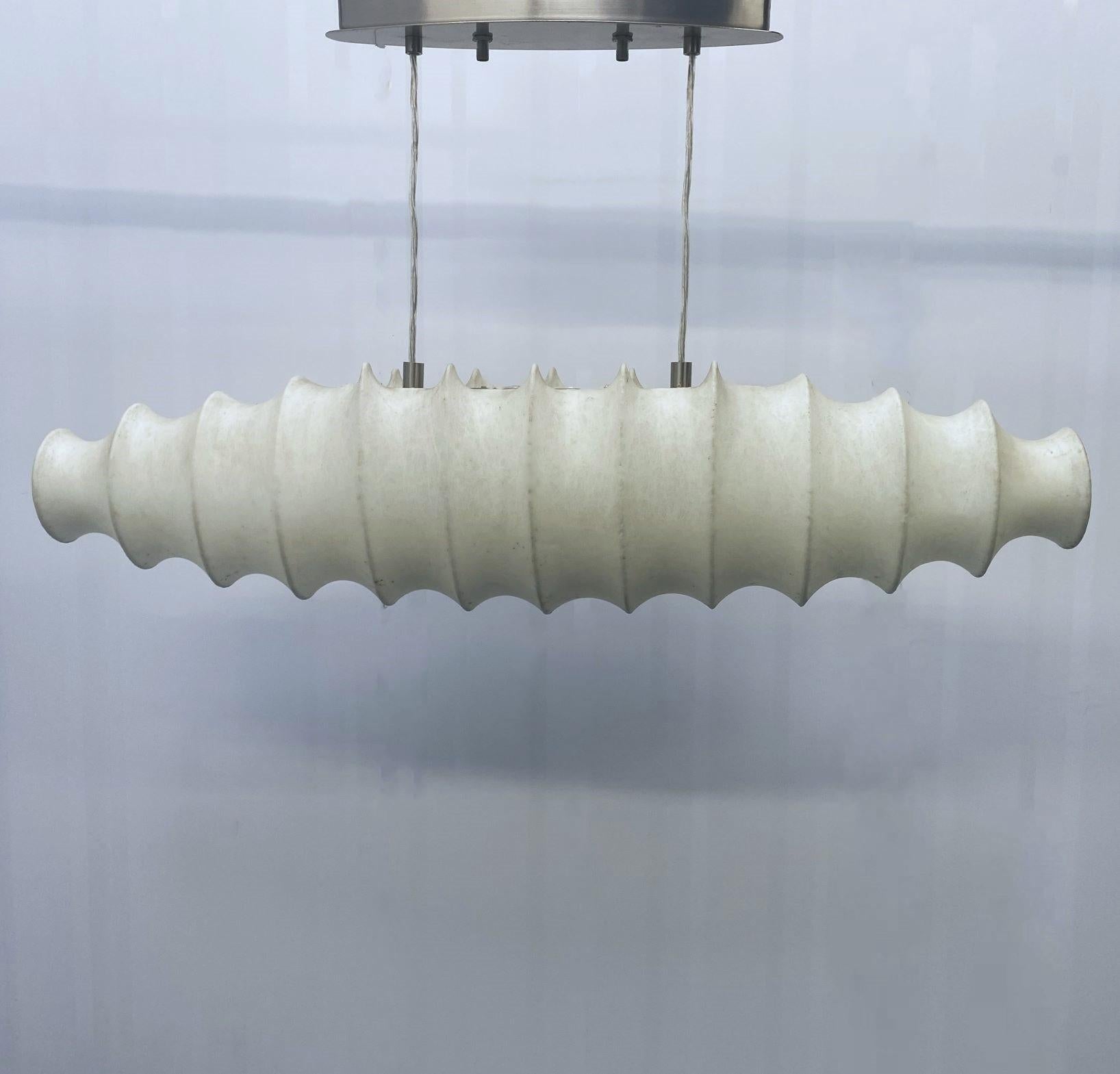 Rara lámpara colgante de dos luces Goldkant Cocoon Años 60 Castiglioni, estilo Flos Alemán en venta