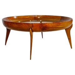 Rare table basse de Giuseppe Scapinelli, Brésil, 1960, en caviúna massif.