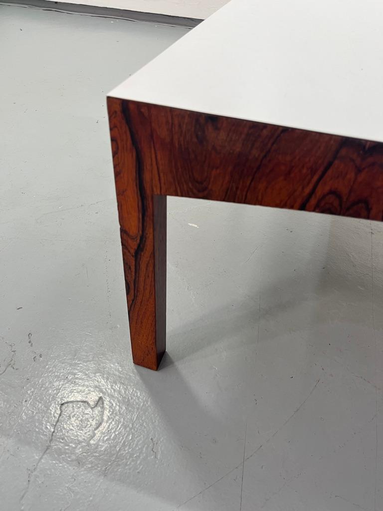Fin du 20e siècle Table basse rare de Hugues Poignant en vente