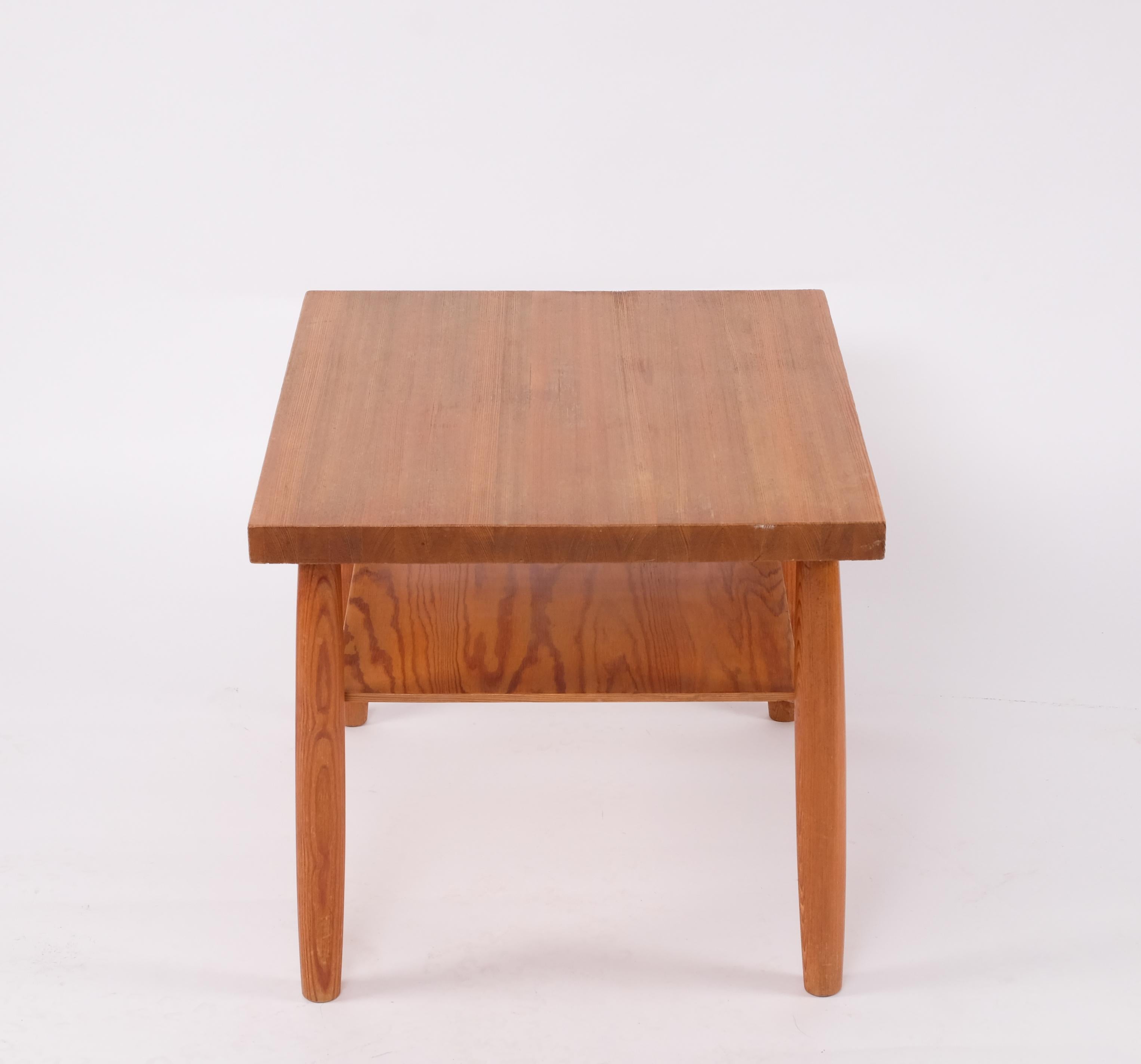 Rare Coffee Table by Nordiska Kompaniet, 1940s For Sale 2