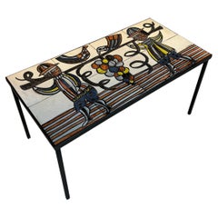 Rare table basse de Roger Capron : " les vignerons "