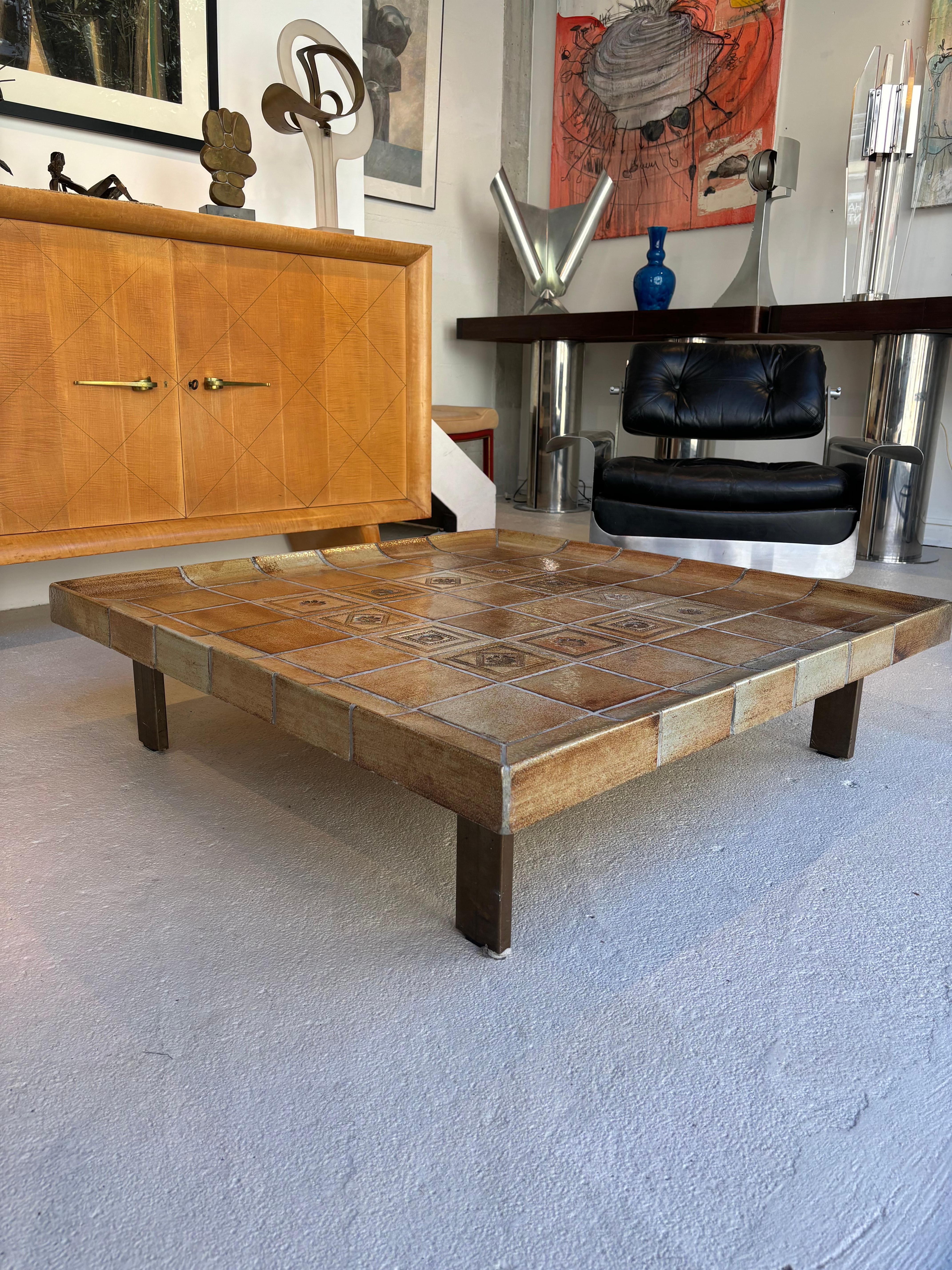 French Rare coffee table cuvette par Roger Capron largest model