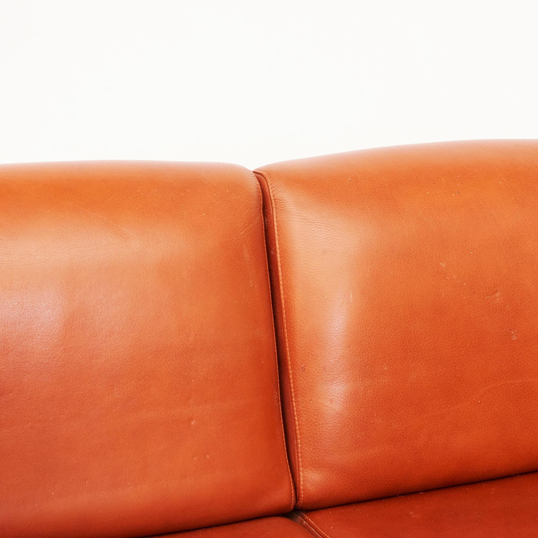 Rare Cognac Colored Leather Sofa by Klaus Wettergren For Sale 2