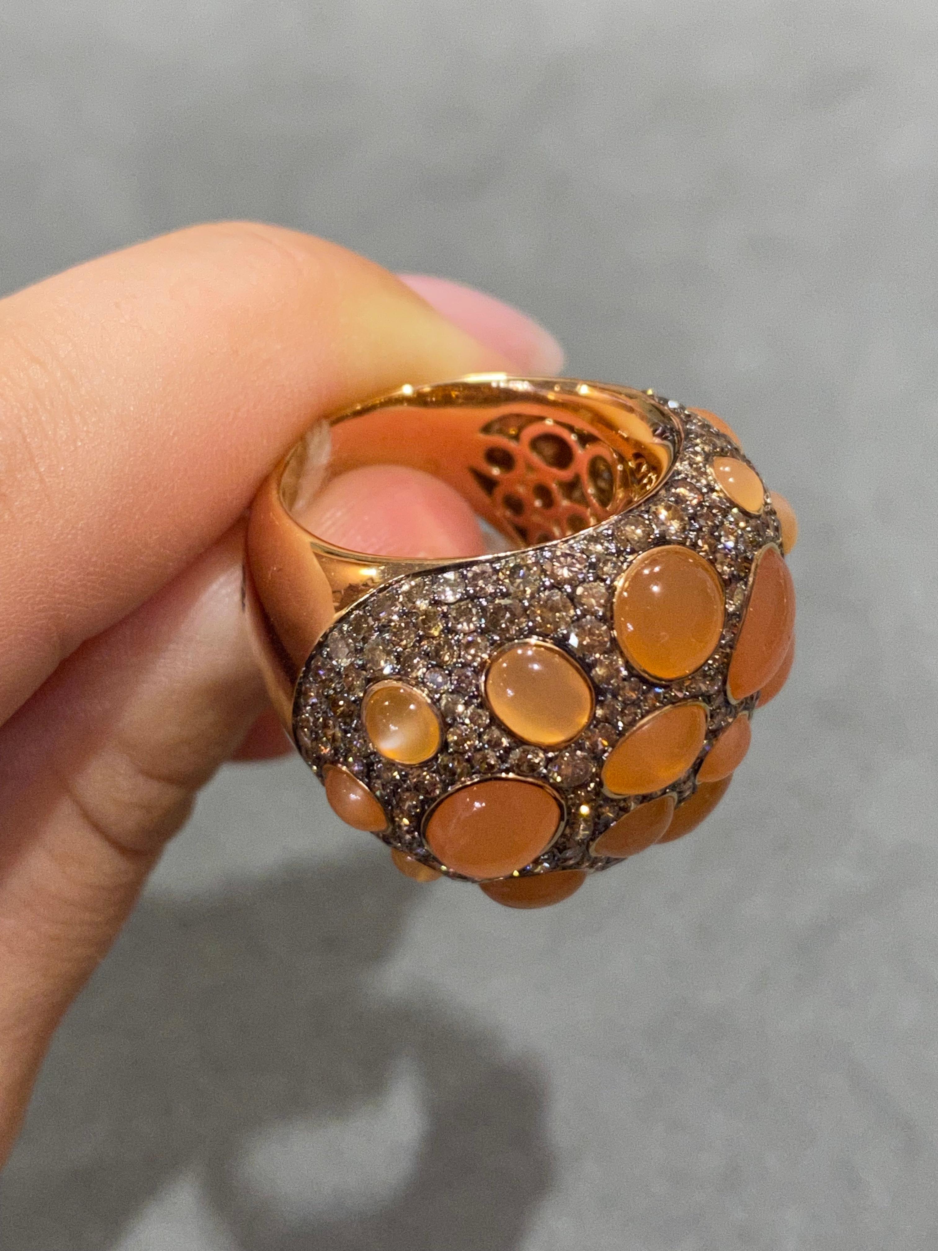 Seltener Cognacfarbener Citrin-Ring aus 18 Karat Gold mit Diamanten für sie (Moderne) im Angebot