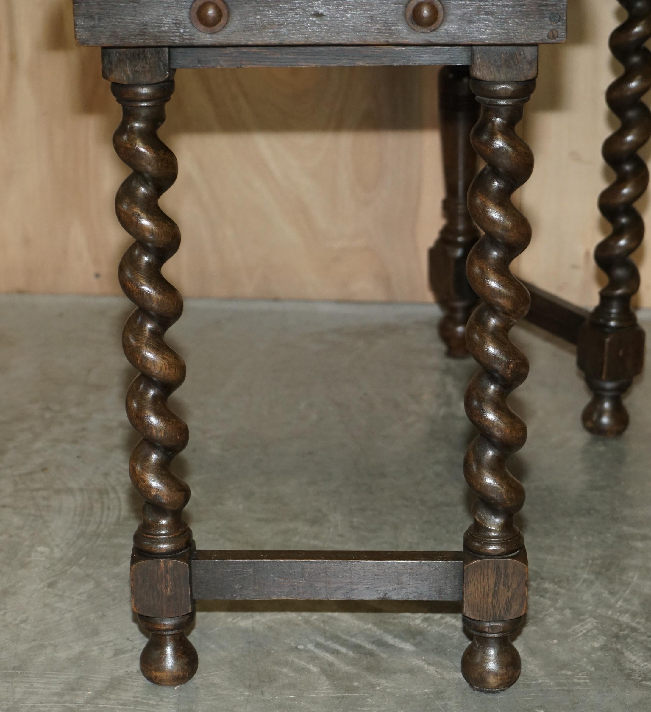 RARE & COLLECTABLE ANTIQUE JACOBEAN REVIVAL BARLEY TWiST LEG ENGLISH HUNT TABLE For Sale 8