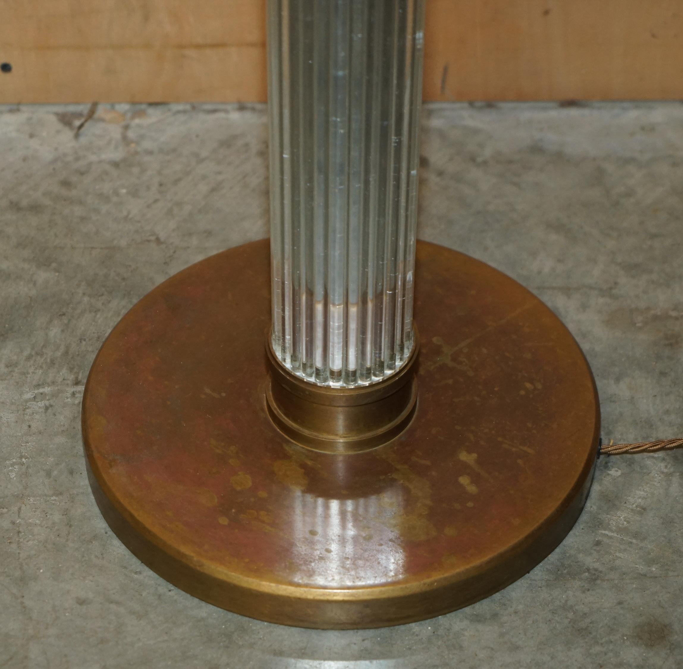 RARE COLLECTABLE RALPH LAUREN GLASS PATINATED BRONZE FLOOR STANDiNG LAMP For Sale 4