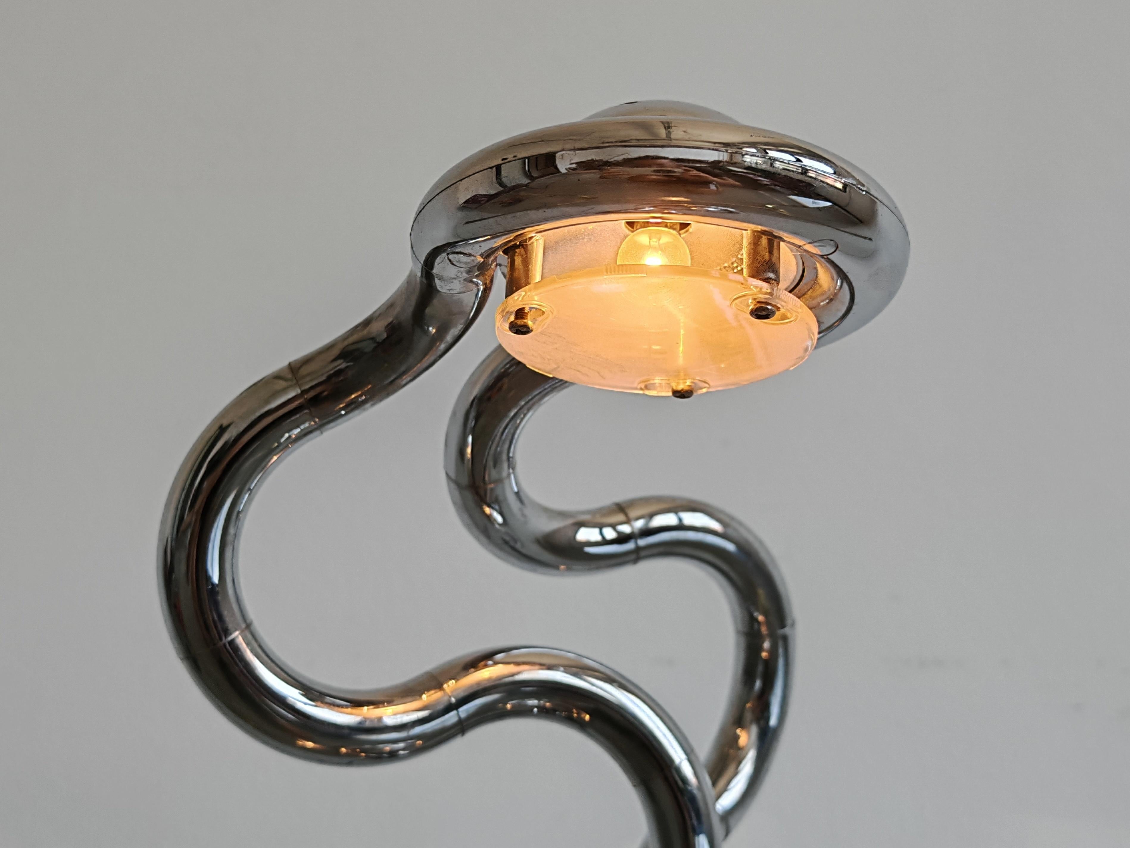 Rara lampada da collezione 