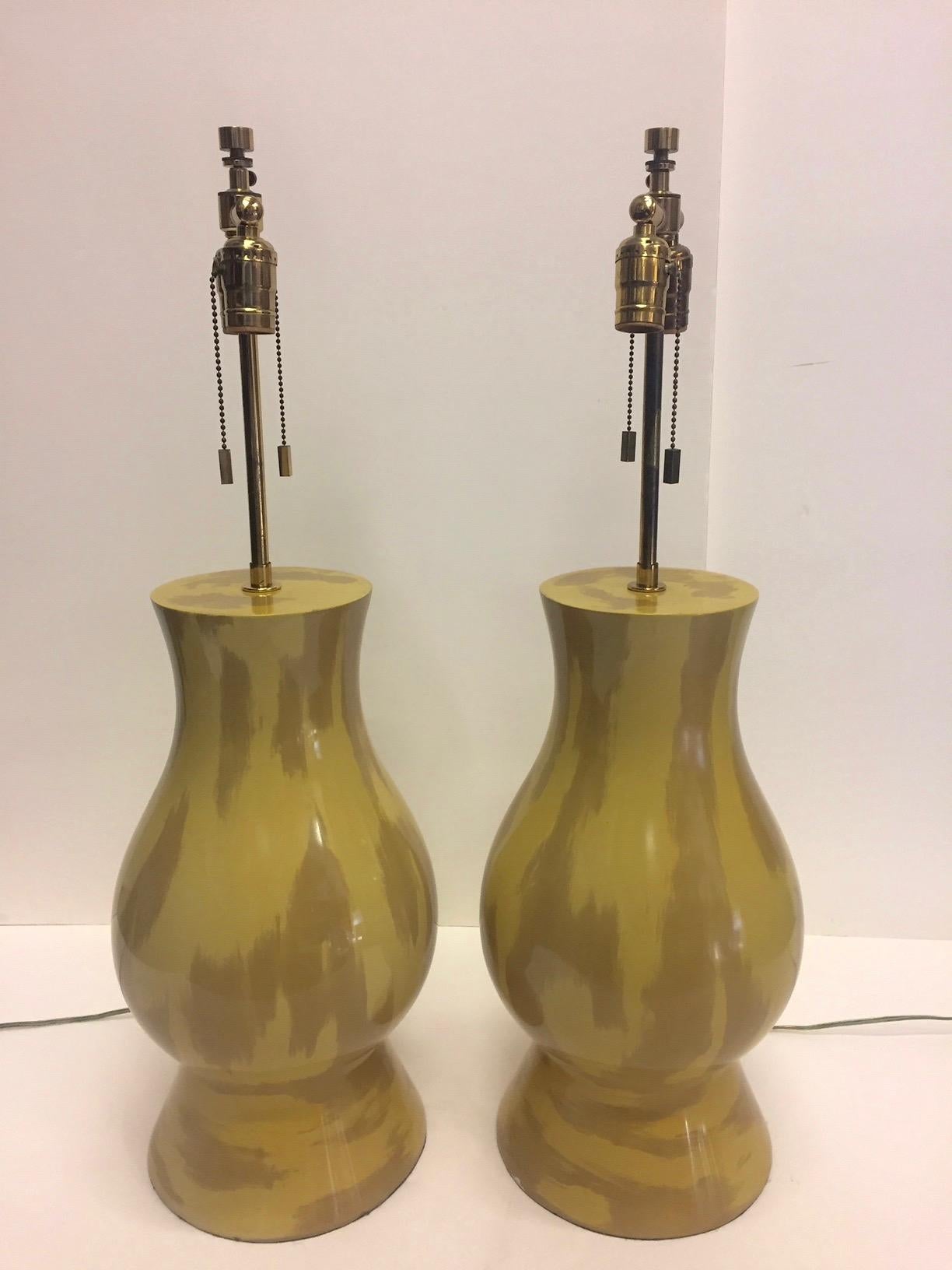 Rare Collectible Pair of Karl Springer Mustard and Khaki Ceramic Lamps For Sale 2