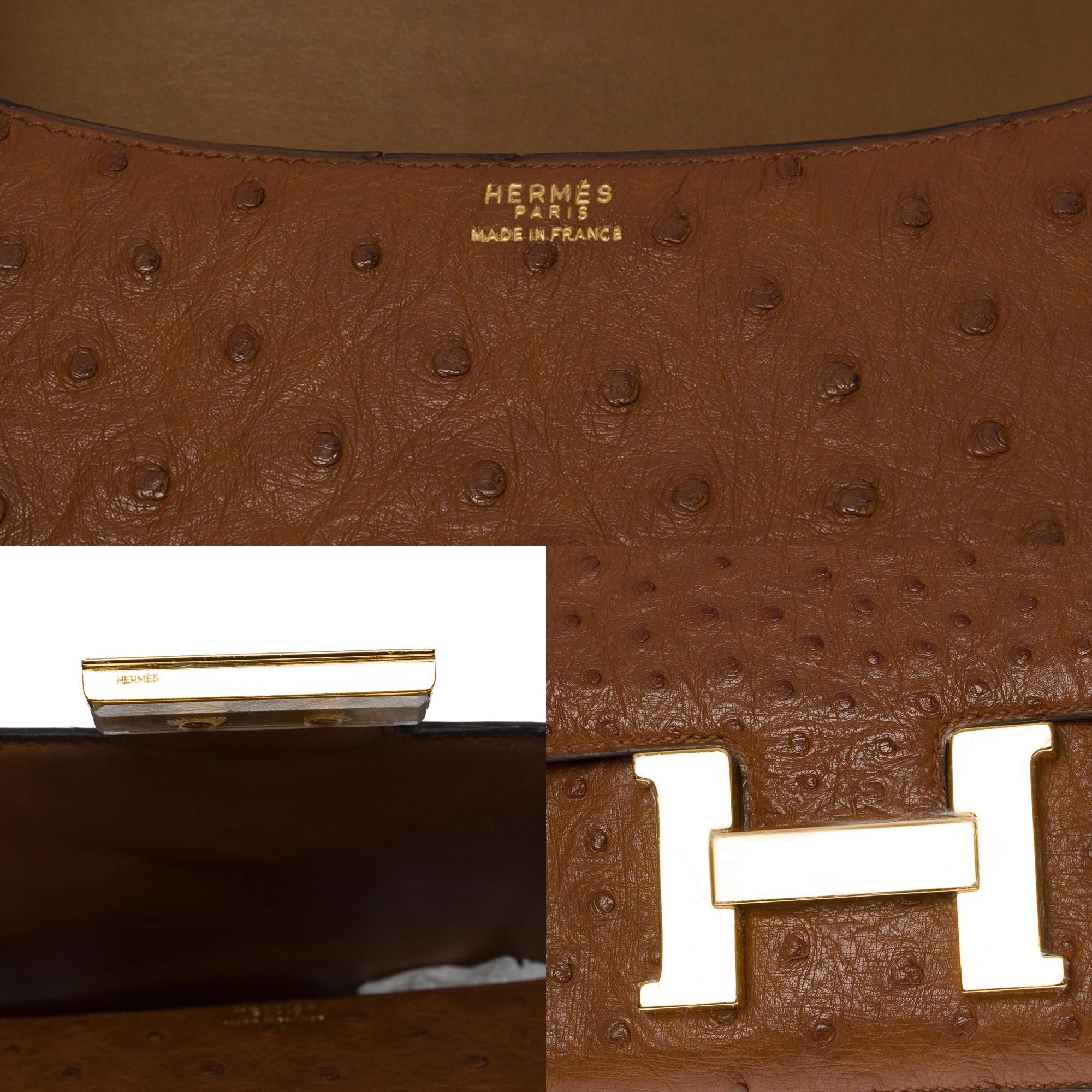 Rare Collector Hermès Constance shoulder bag in hazelnut Ostrich leather , GHW In Good Condition In Paris, IDF