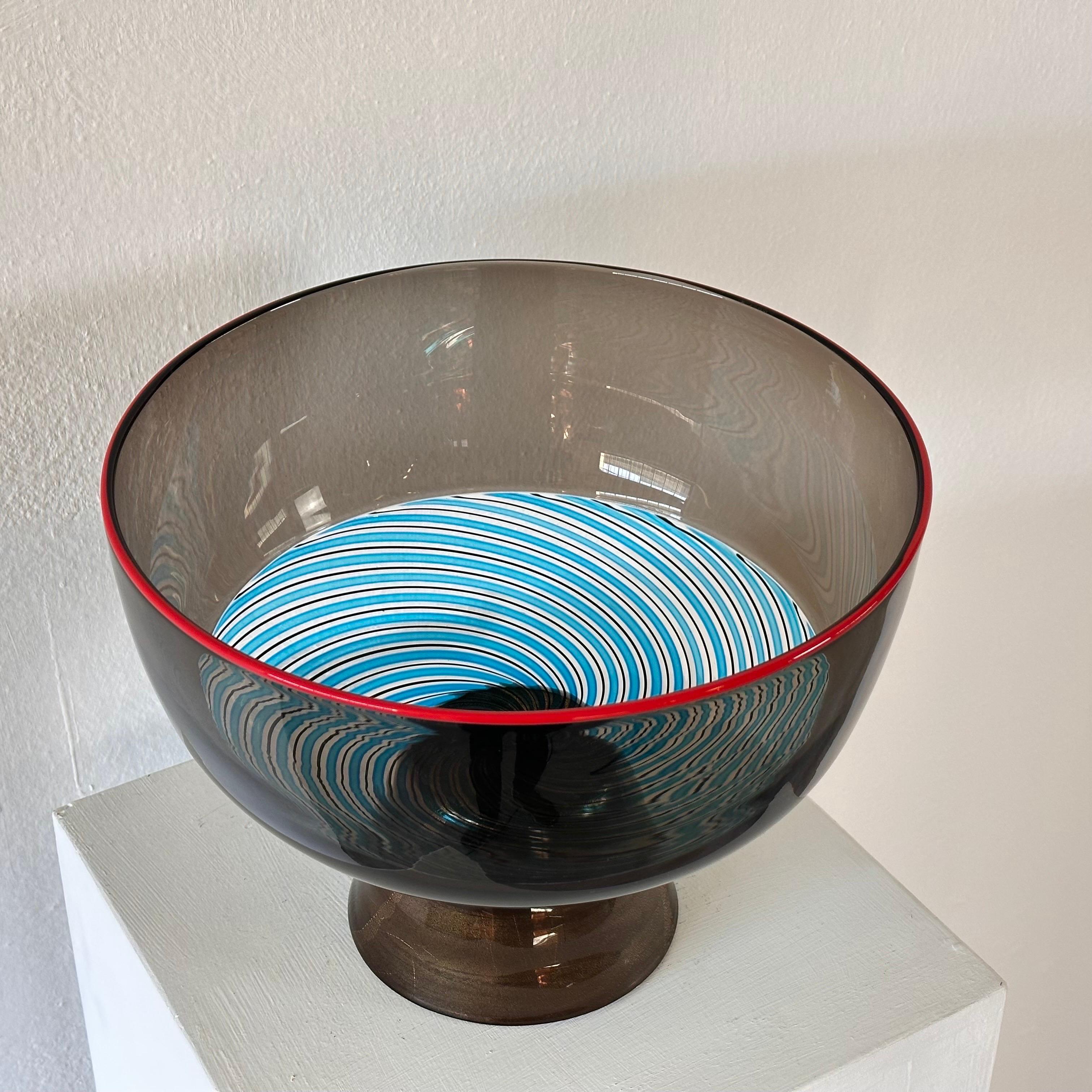 Rare Collector's Yoichi Ohira Murano Glass Vase for Vetreria De Majo, 1990s In Excellent Condition For Sale In Bagnolo Mella, Brescia