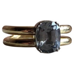 Rare color Sapphire Cushion ring 18KT gold
