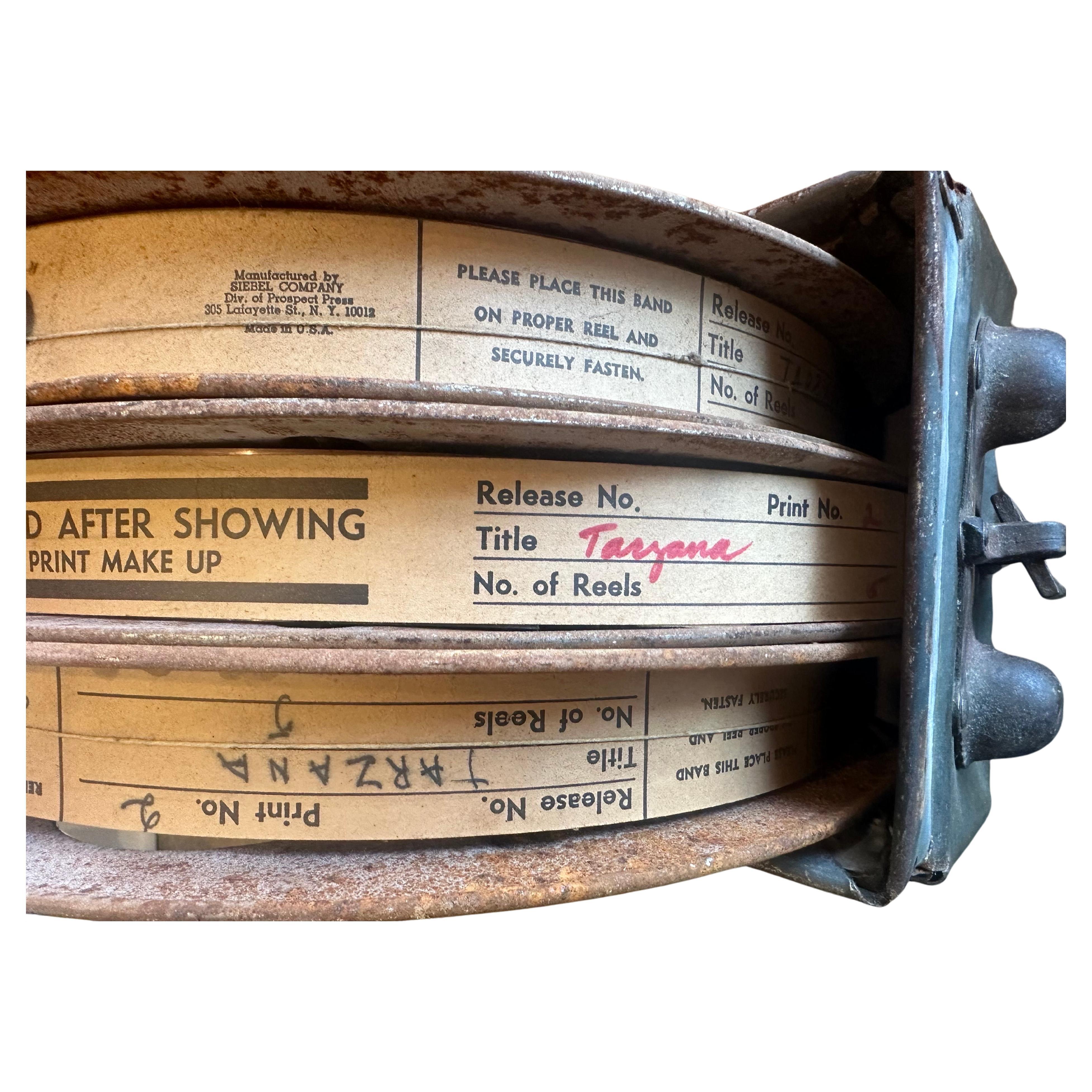 Rare étui pour caméra du film Columbia Film Studios avec le film « Tarzana » de 35 mm État moyen - En vente à San Diego, CA