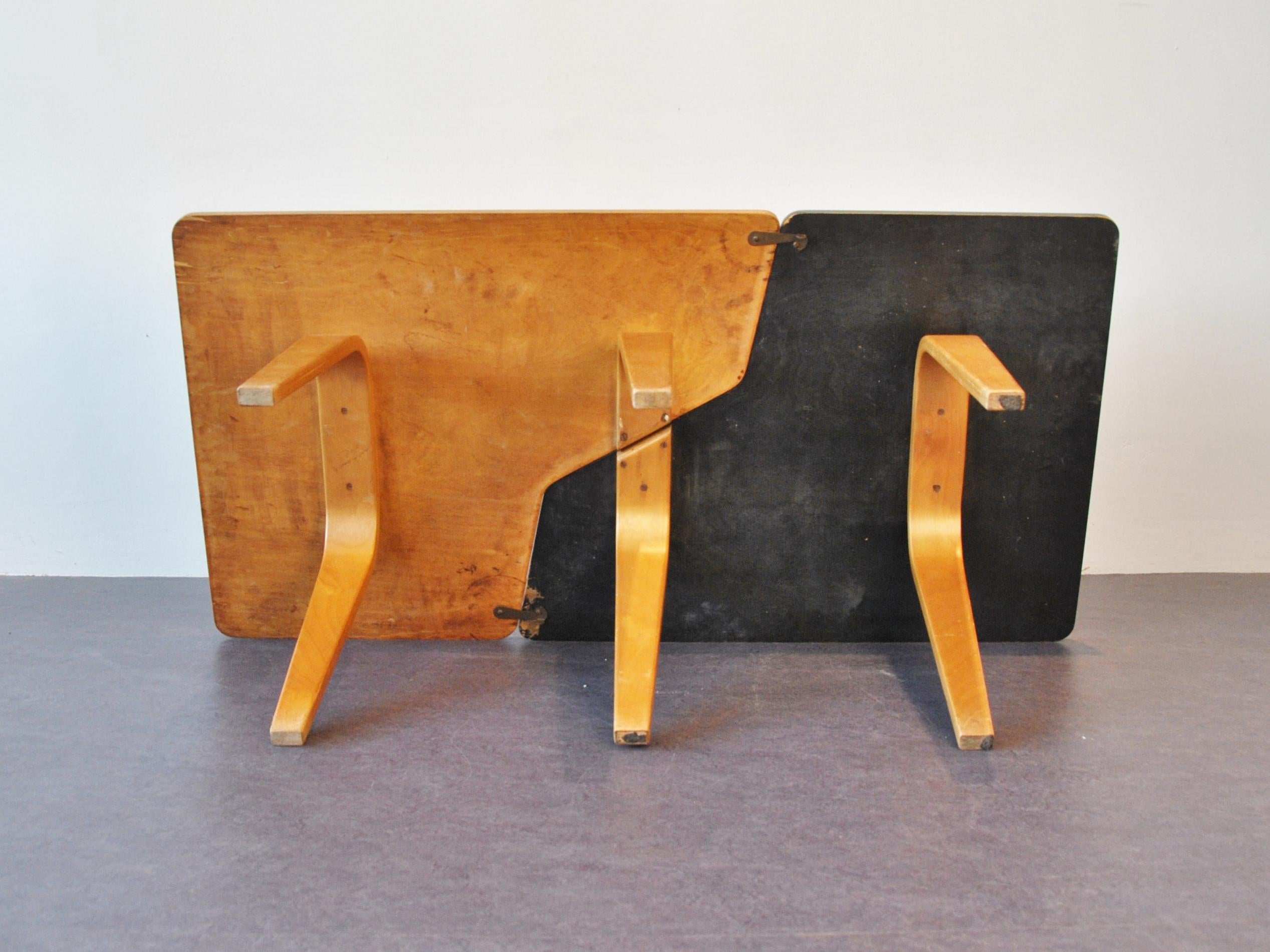 Dutch Rare Combex series TB14 coffee table by Cees Braakman for Pastoe, 1950's For Sale