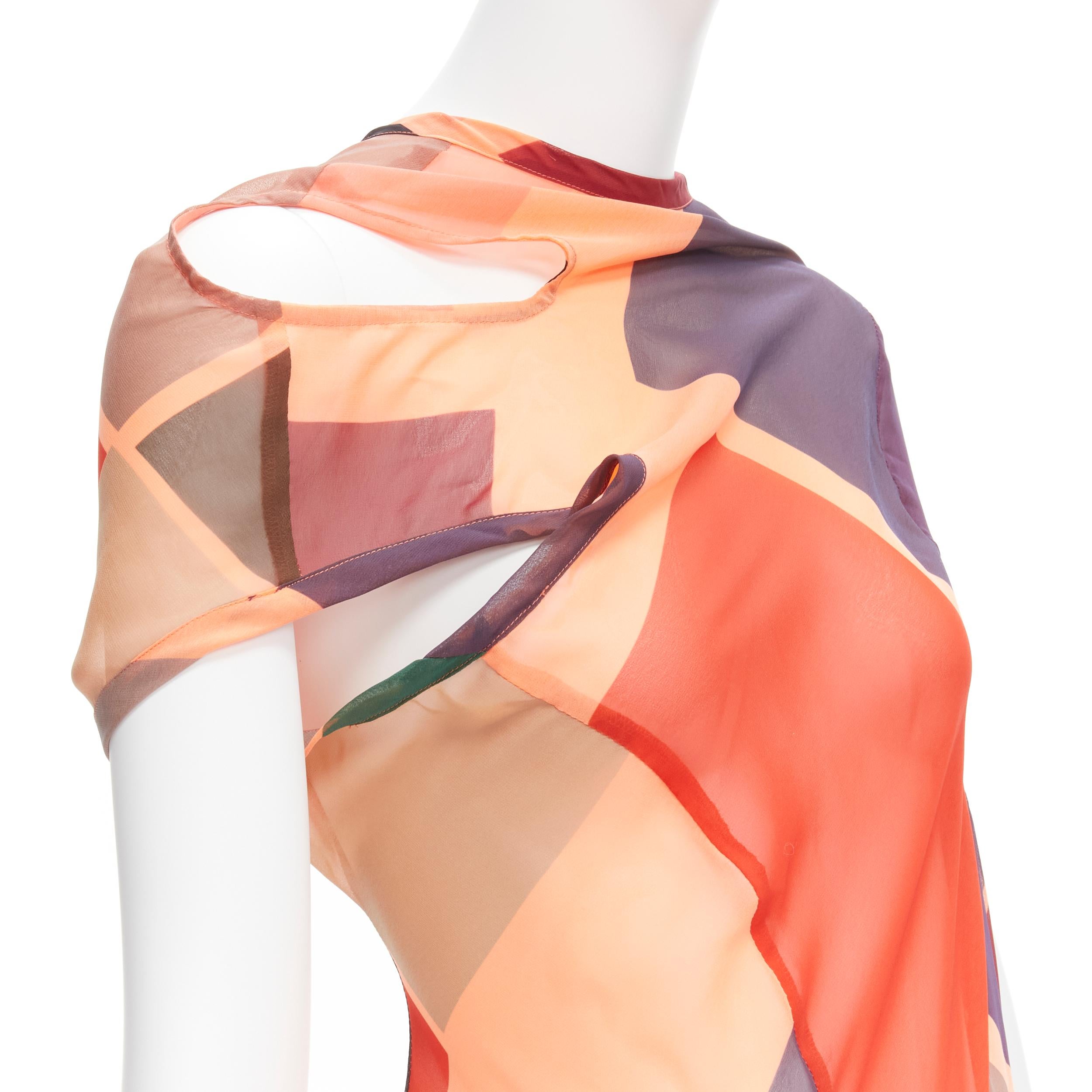rare COMME DES GARCONS 1996 Vintage Runway colorblock abstract asymmetric sheer dress M
Reference: TGAS/C02009
Brand: Comme Des Garcons
Designer: Rei Kawakubo
Collection: Spring 1996 - Runway
Material: Polyester
Color: Multicolour
Pattern: